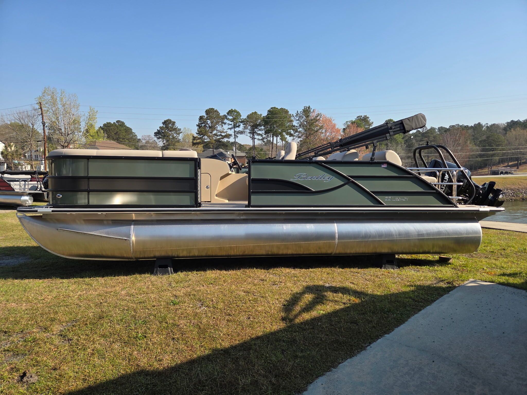 2026 Bentley Pontoons Legacy 220 Quad - 2