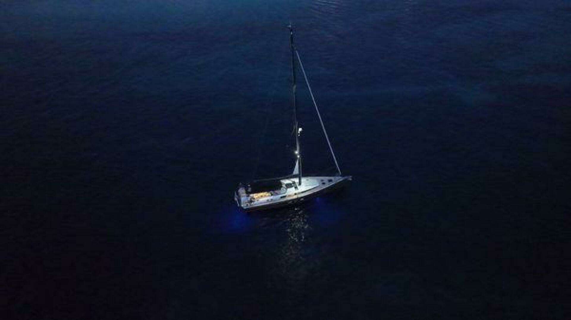 2022 Beneteau Oceanis Yacht 62 - Image 10
