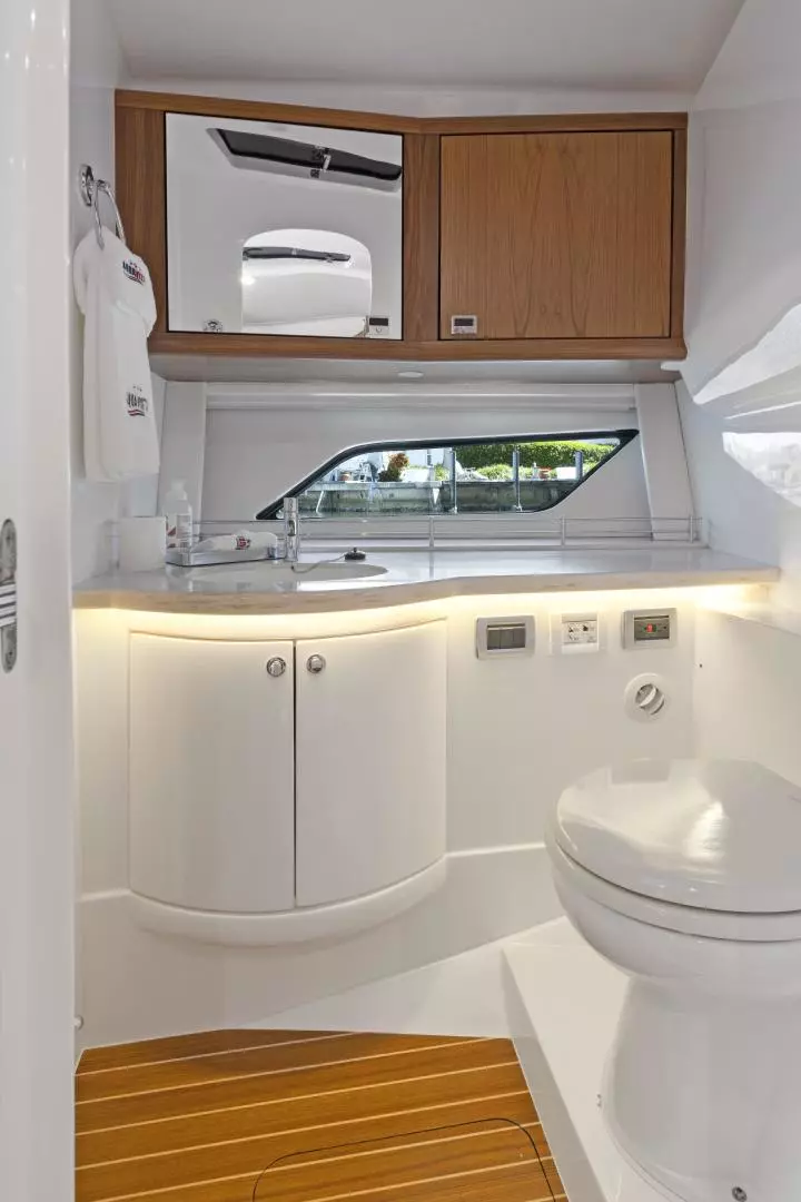 2020 Intrepid 477 Evolution - Image 25
