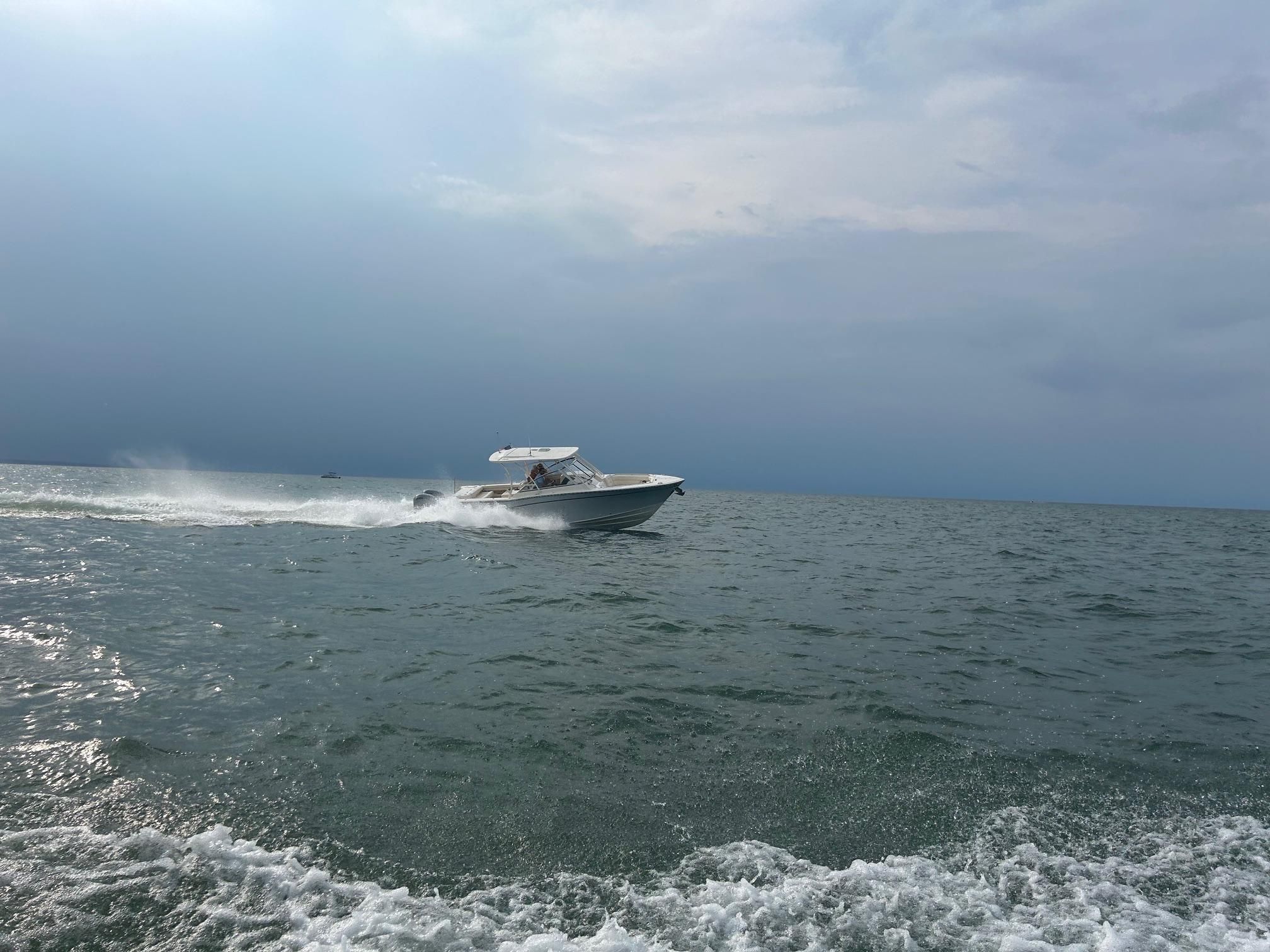 2019 Grady-White Freedom 307 - 3