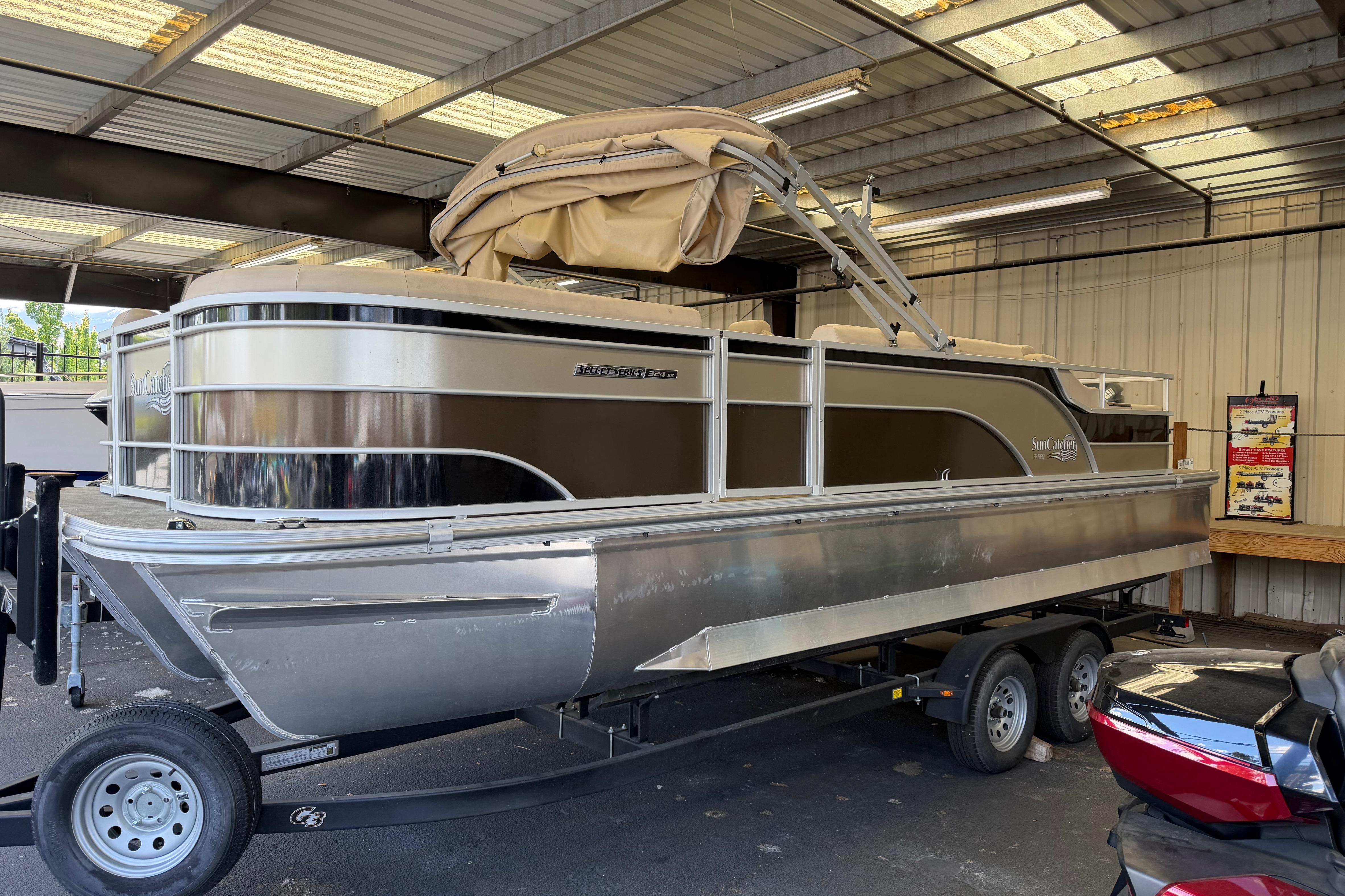 2024 SunCatcher Elite 324 SS