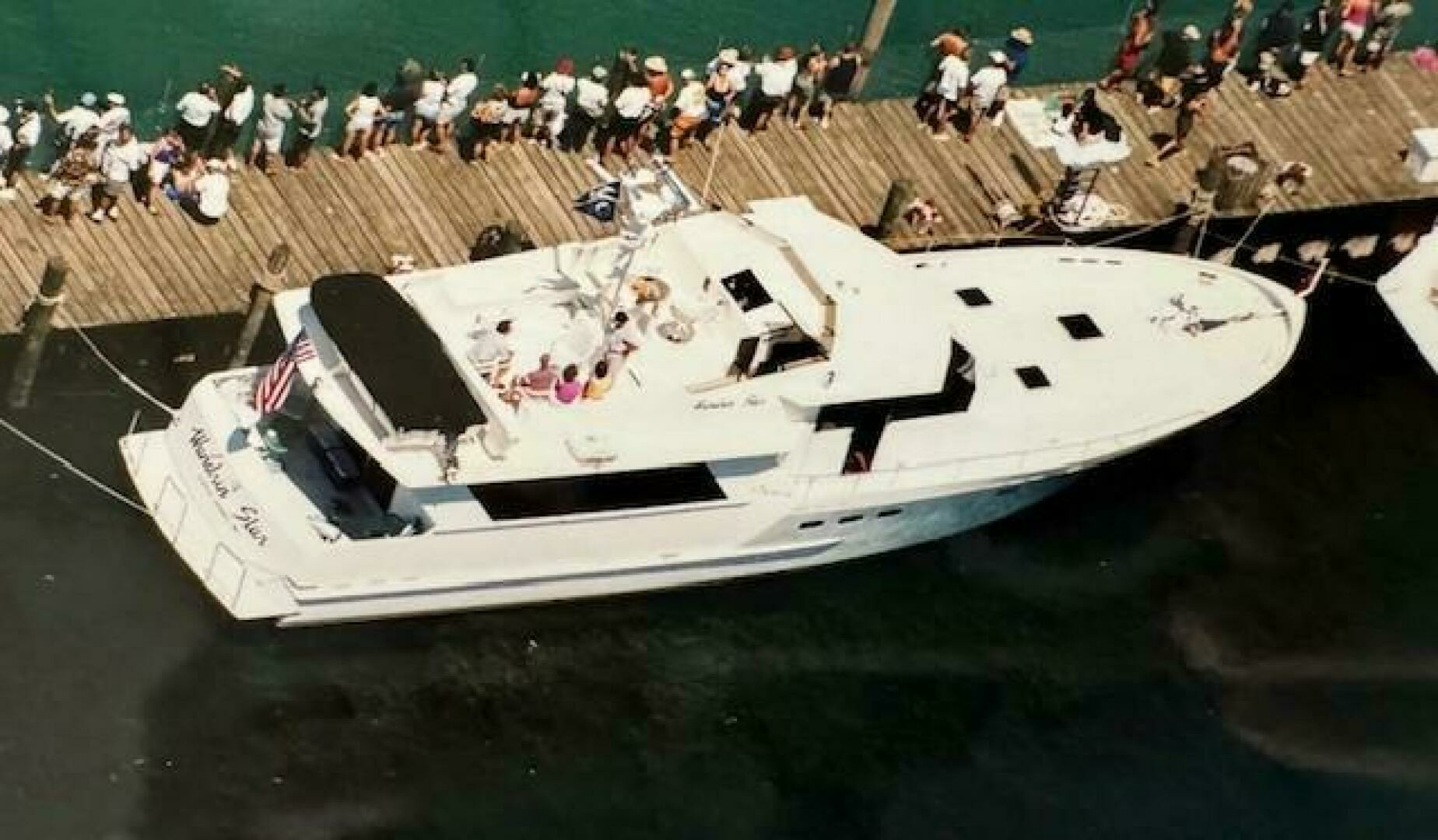 1990 Motor Yacht 70 Brata - Image 2