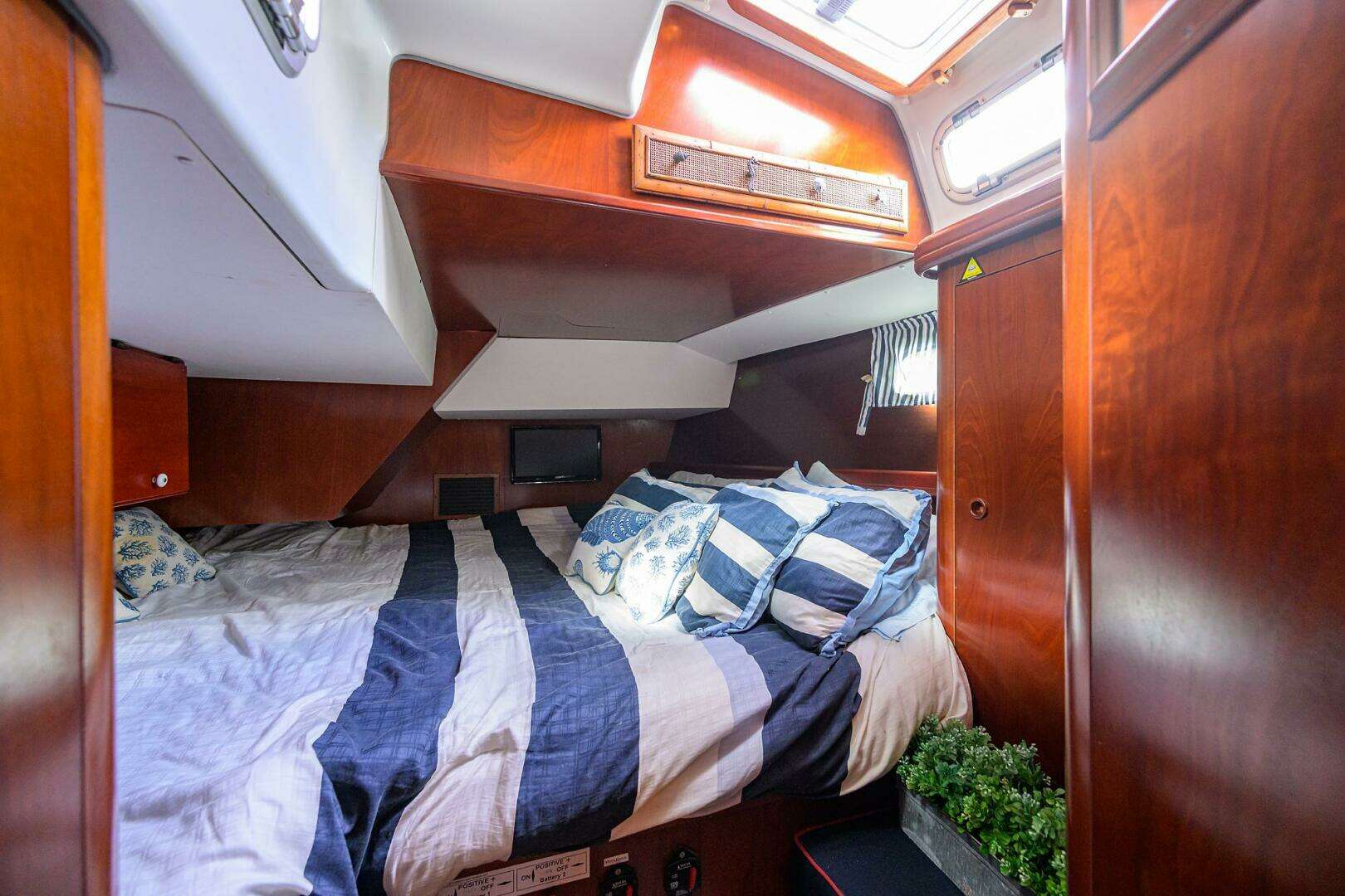 2003 Beneteau Beneteau 50 - Image 28