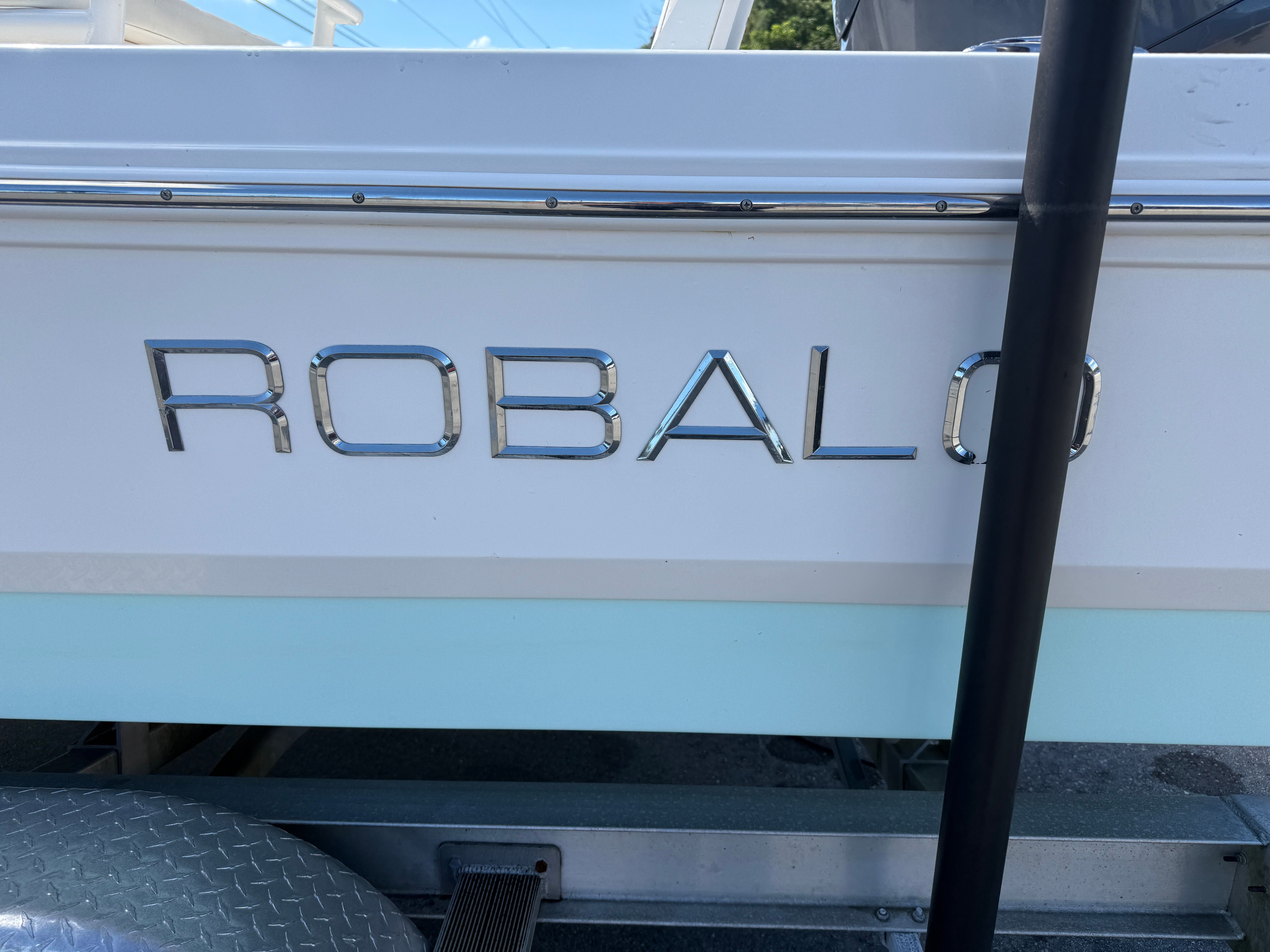 2017 Robalo 206 Cayman - 9