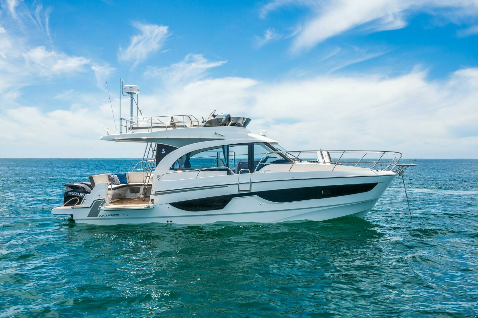 2025 Beneteau Antares 11 Fly - Image 6