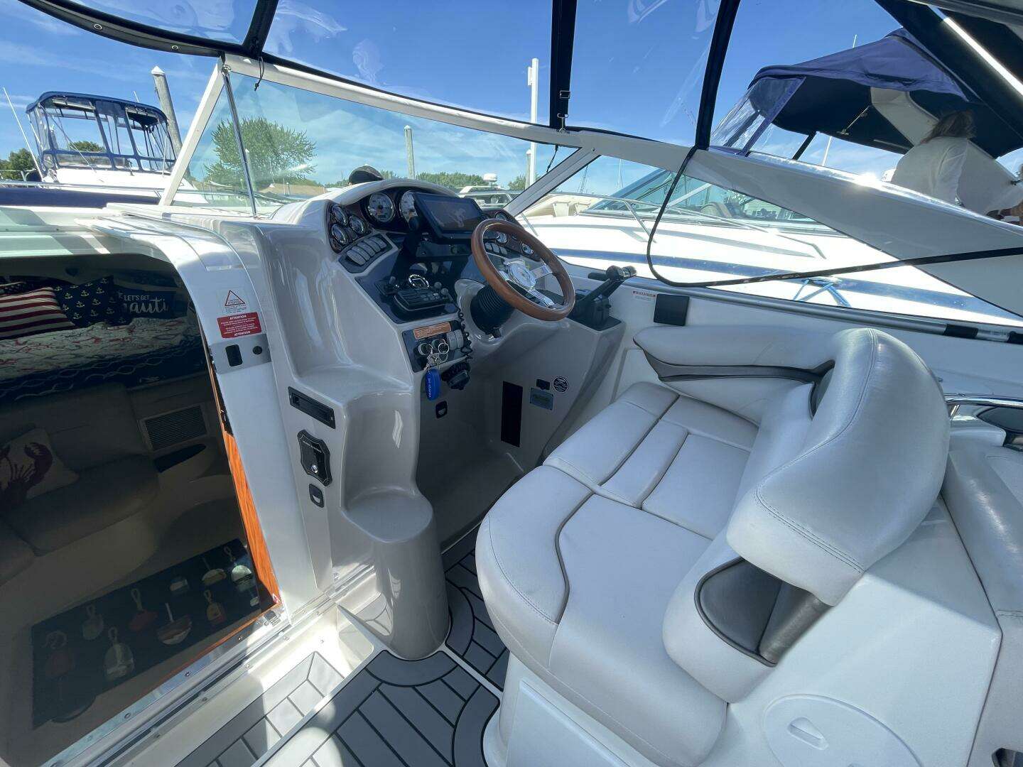2004 Doral 280 Prestancia - Image 7