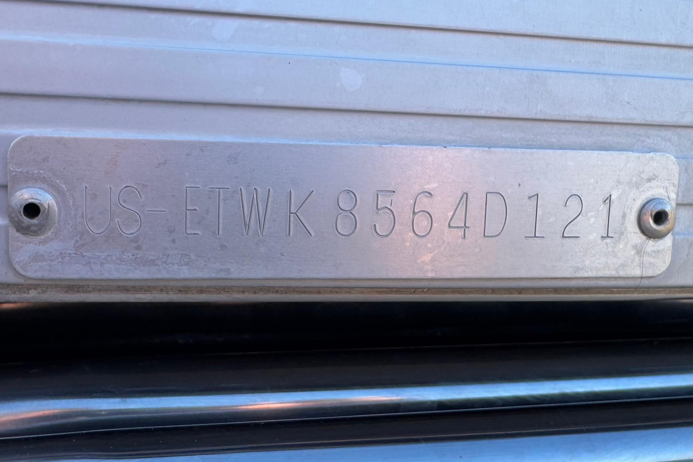 Hull identification number on a 2021 Bennington 23LSR boat.