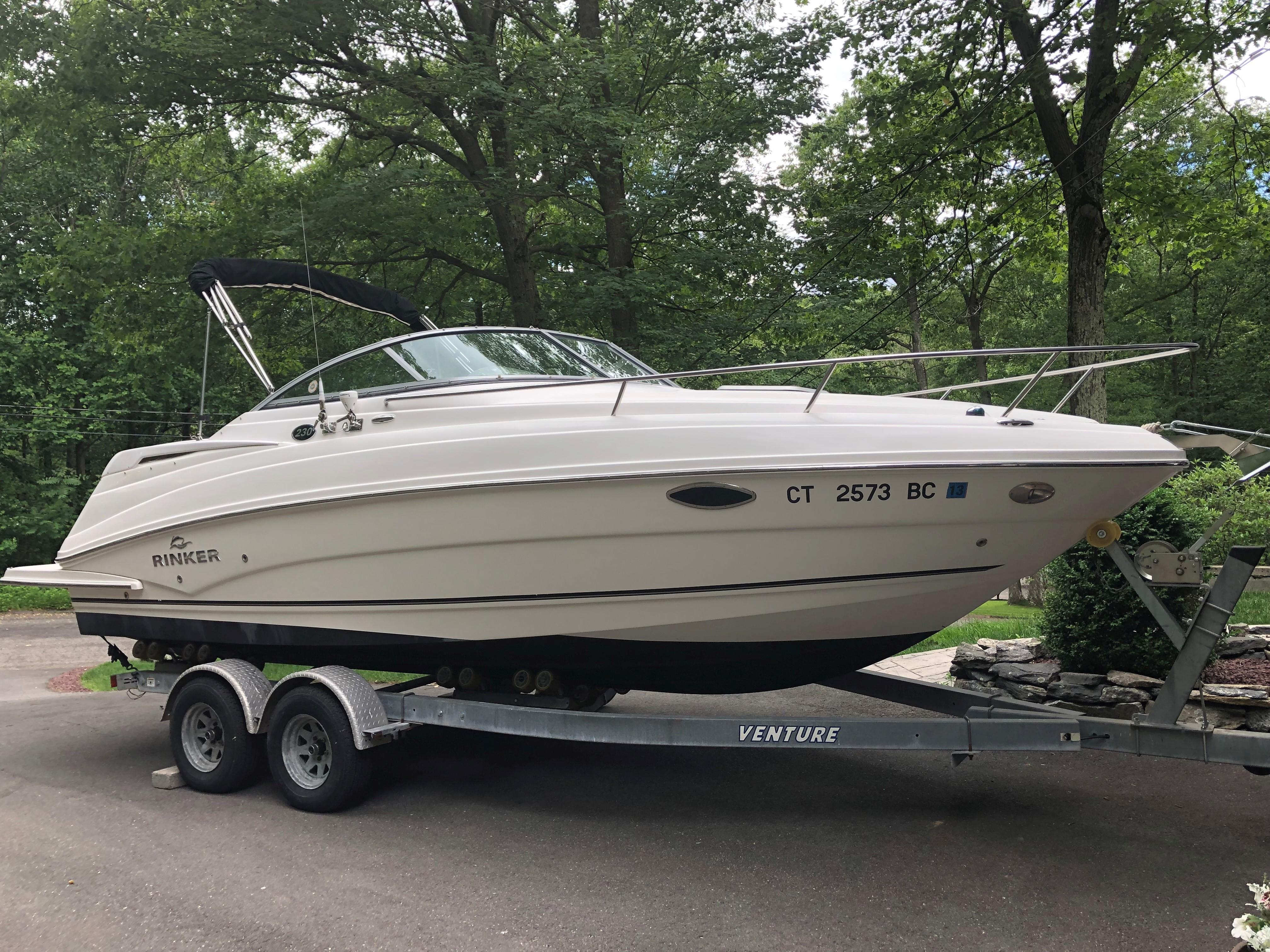 2008 Rinker 230 Captiva