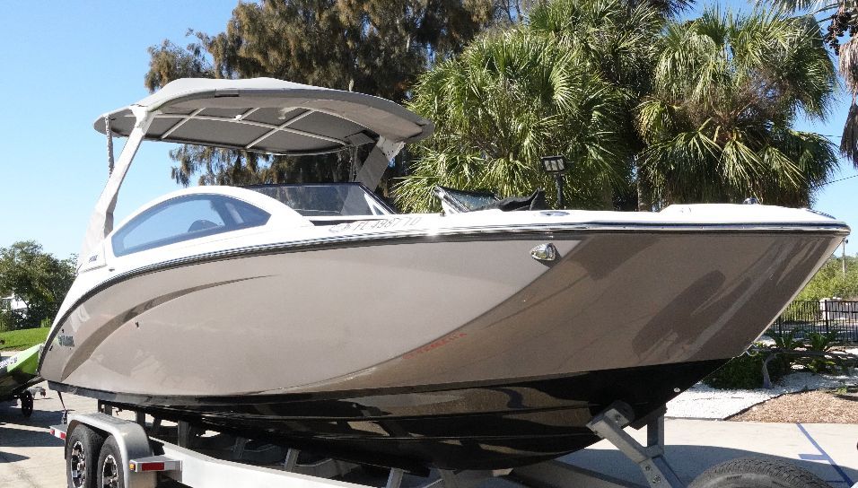 2022 Yamaha Boats 27 - 11