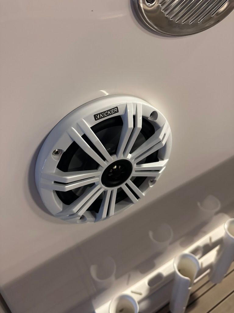 2021 Yamaha Boats 255 FSH Sport E - 9