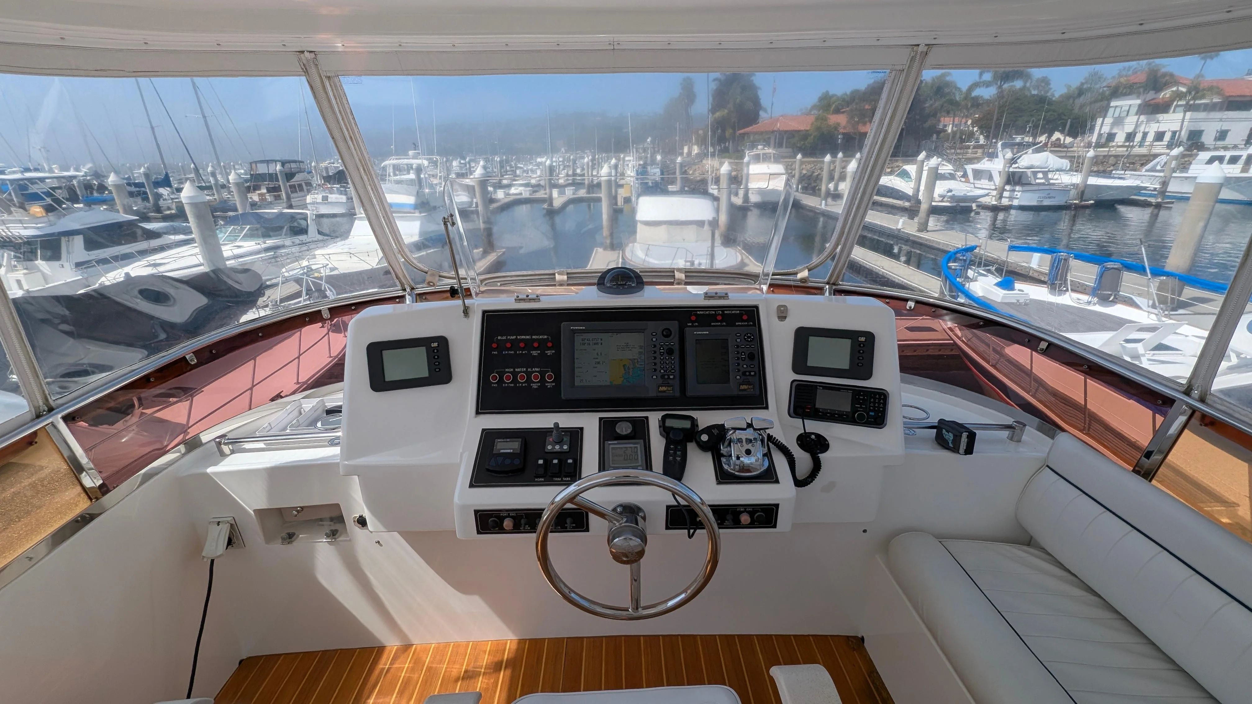 2004 Johnson Motor Yacht - 2