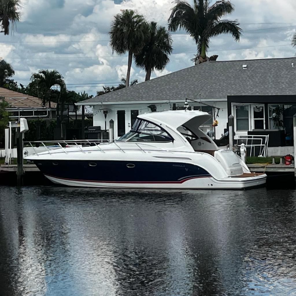 2009 Formula 37 Performance Cruiser