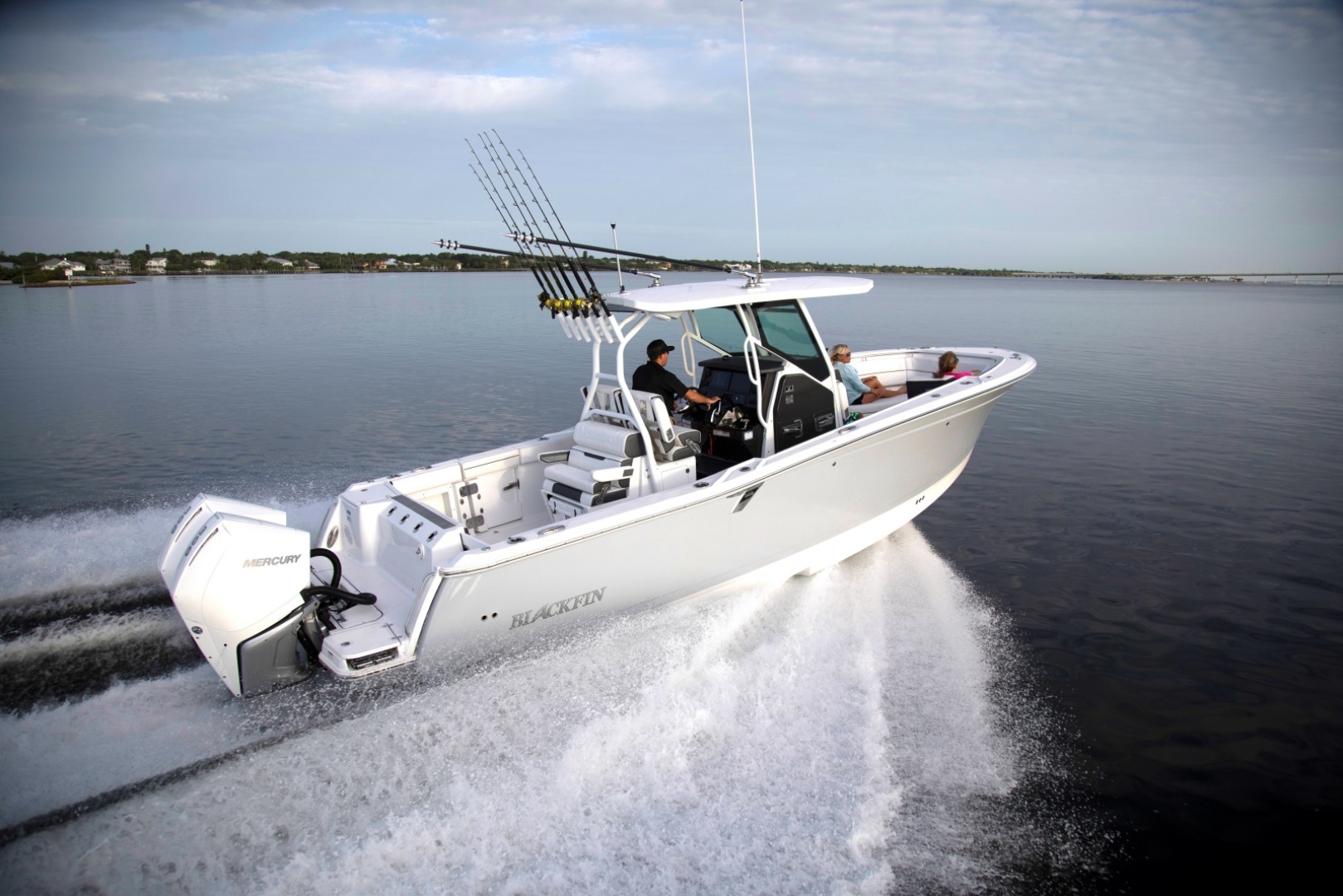 2027 Blackfin 302 CC - Image 5