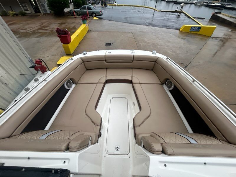 2016 Sea Ray 270 Sundeck - 3