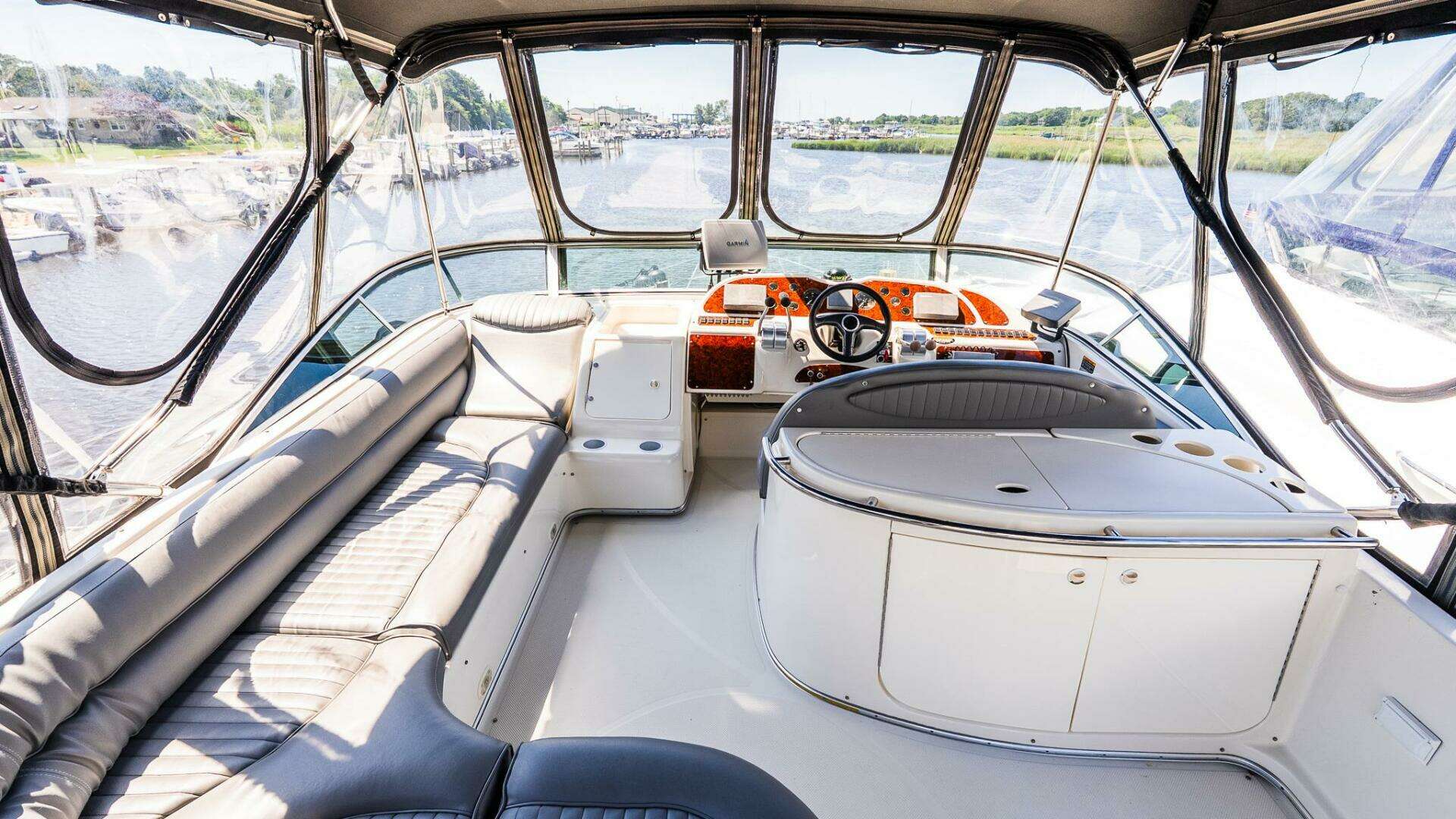 2000 Maxum 4600 SCB - Image 11