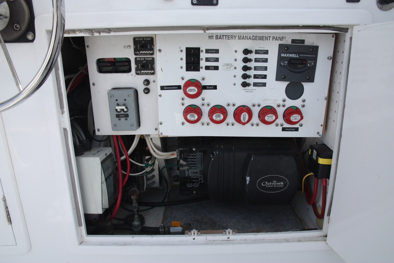 2004 Custom TLD Custom Power Cat - Image 8
