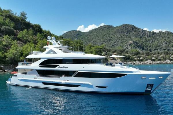 2024 Hargrave E Series Superyachts Division