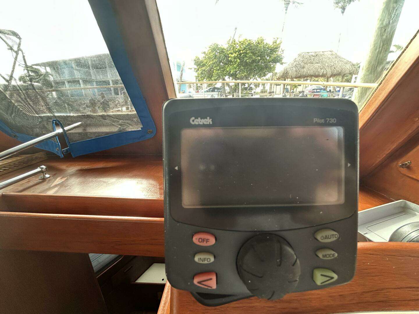1978 Albin Dual Cabin - Image 10