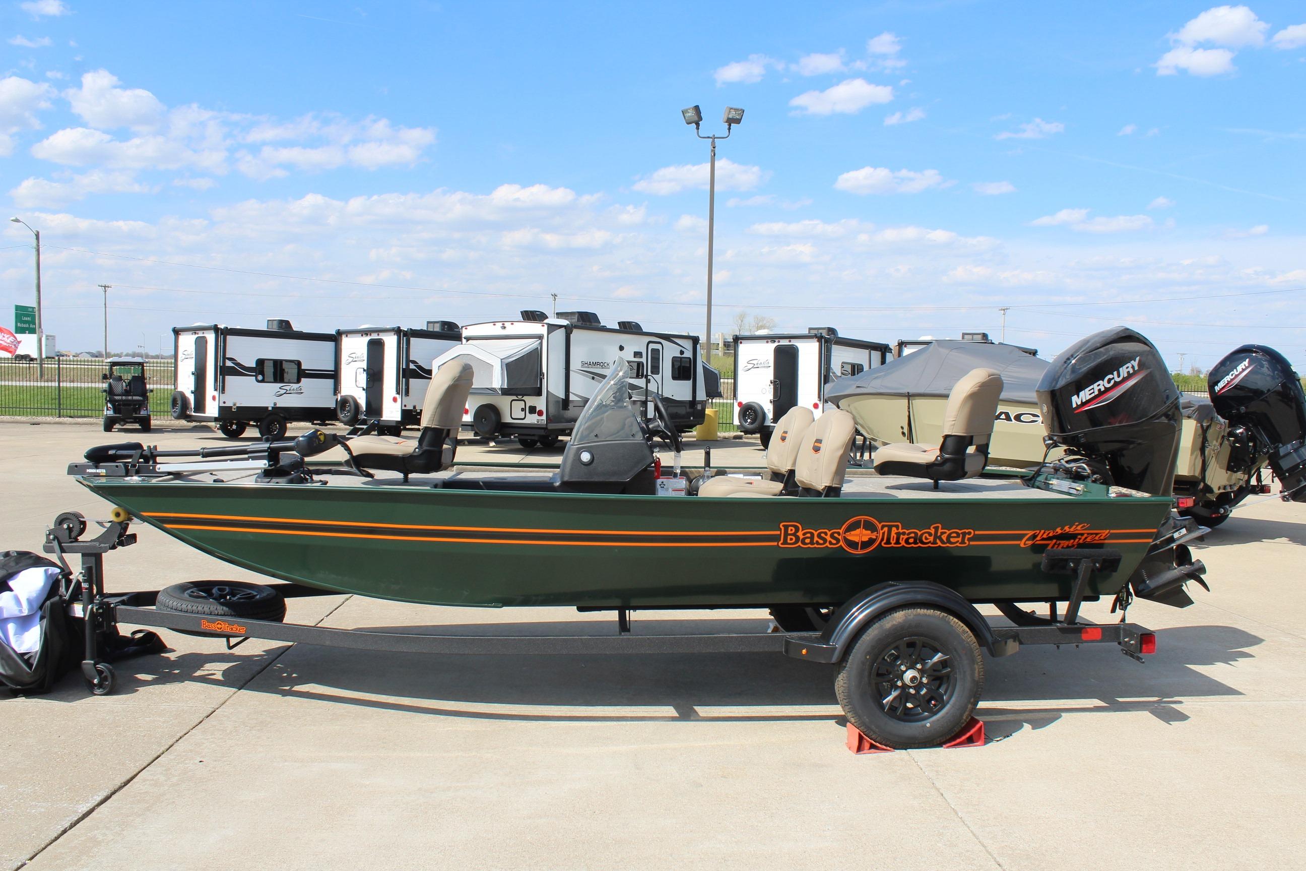 2026 Tracker Bass Tracker Classic Limited