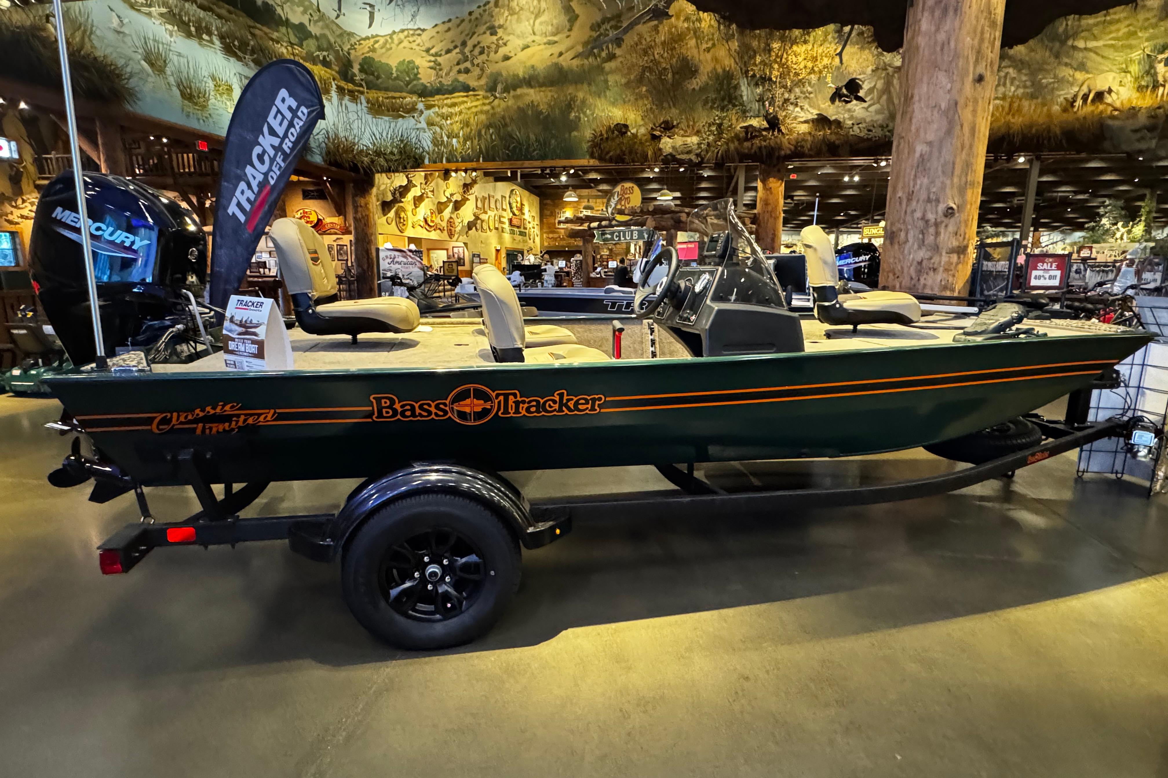 2026 Tracker Bass Tracker Classic Limited