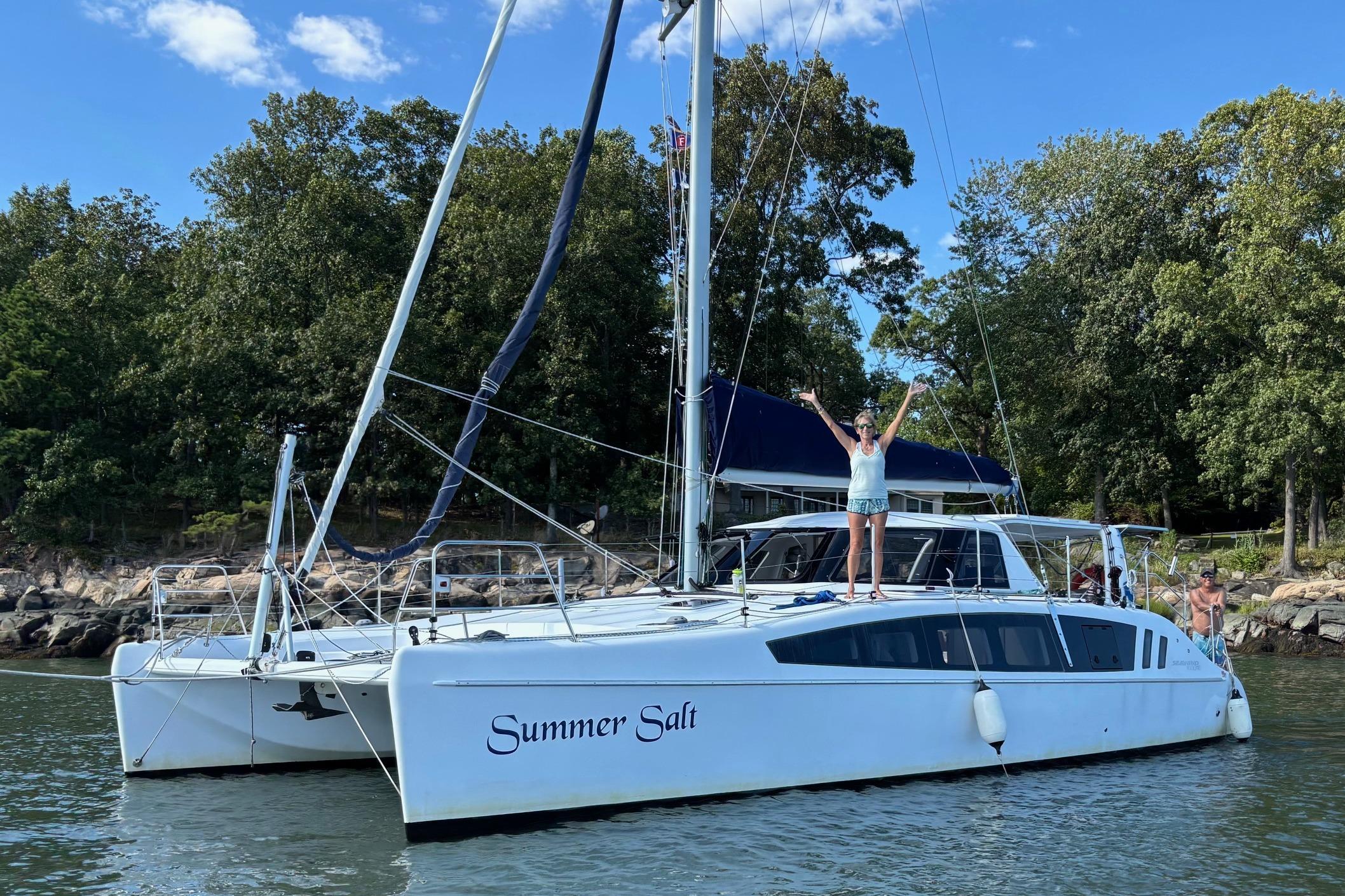 2022 Seawind 1160 lite w/Diesel Motors