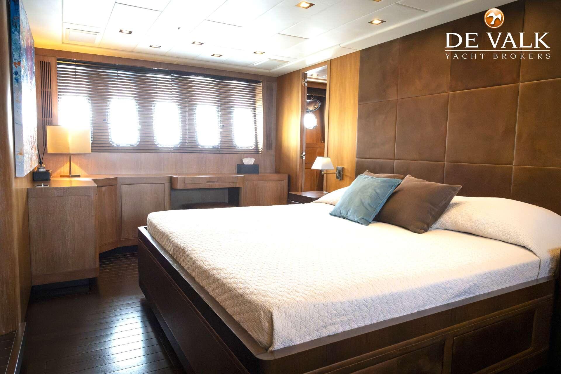 2007 Mangusta 92 - 27