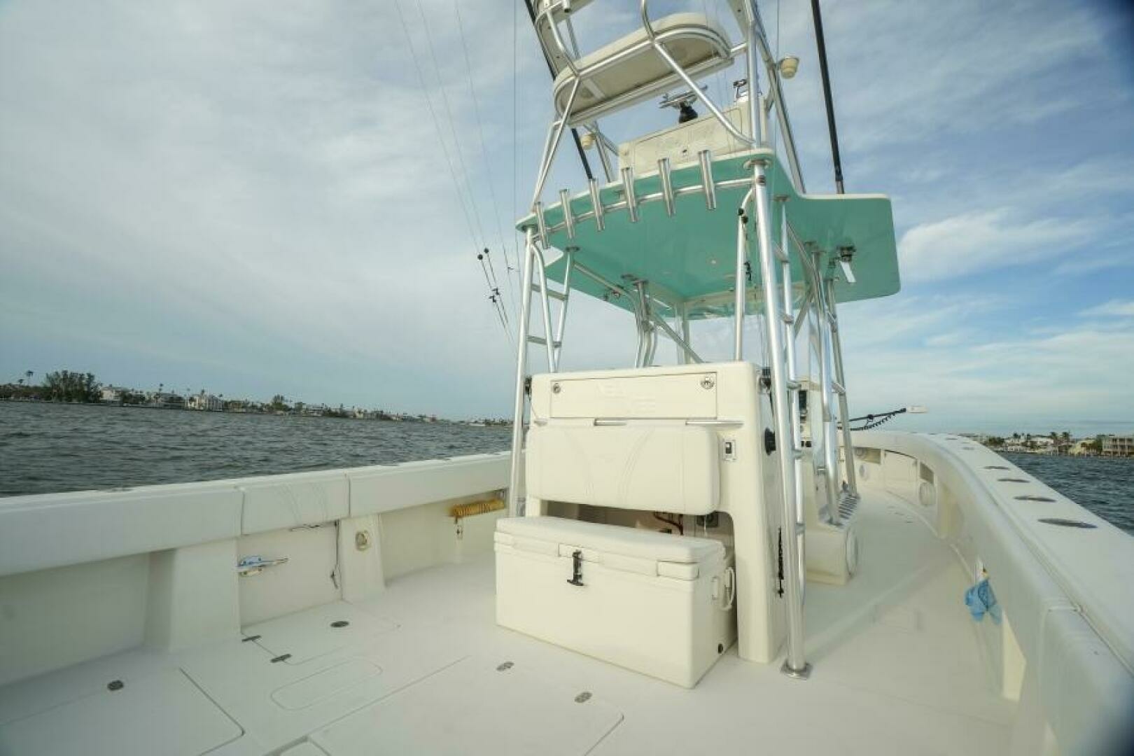 2013 SeaVee 390 - Image 28