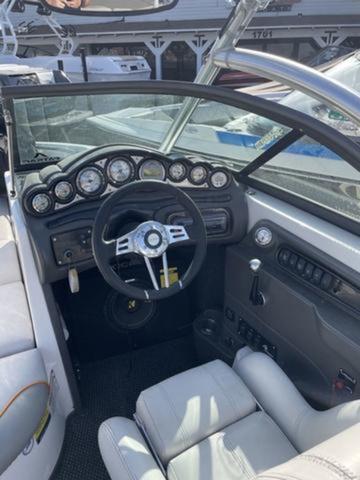 2006 Supra Launch 21 V - 2