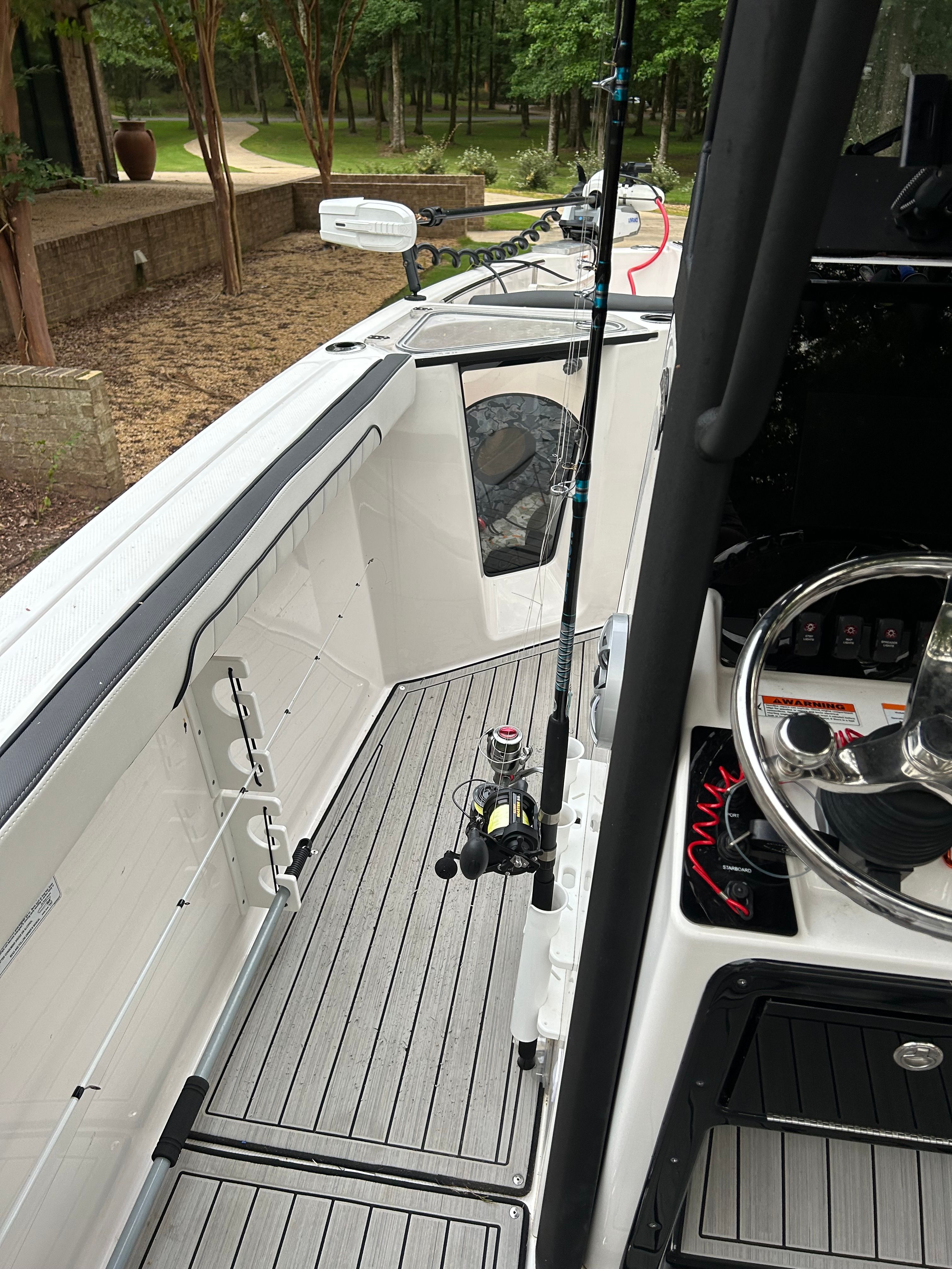 2023 Yamaha Boats 252 FSH Sport - 7
