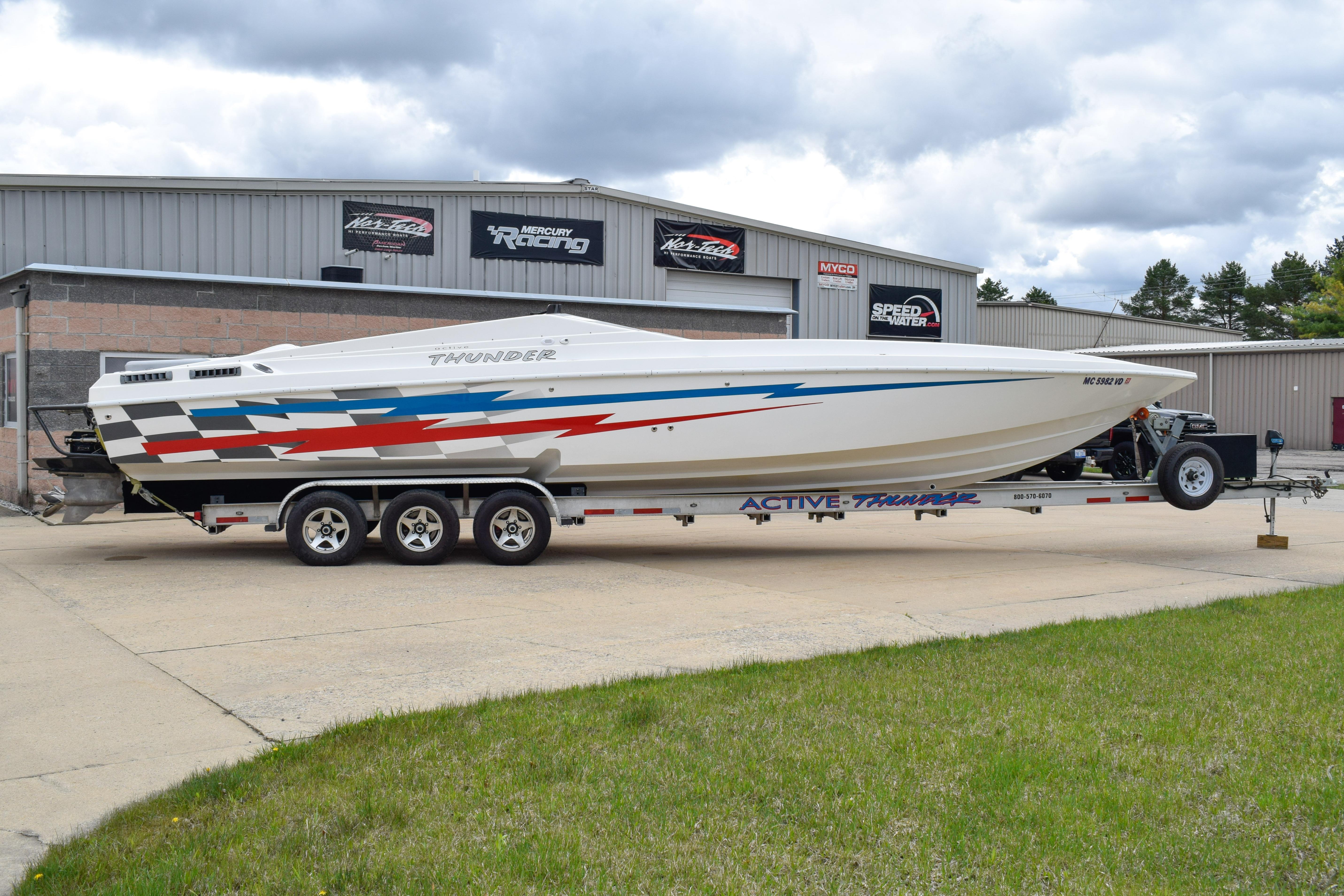 2002 Active Thunder 37