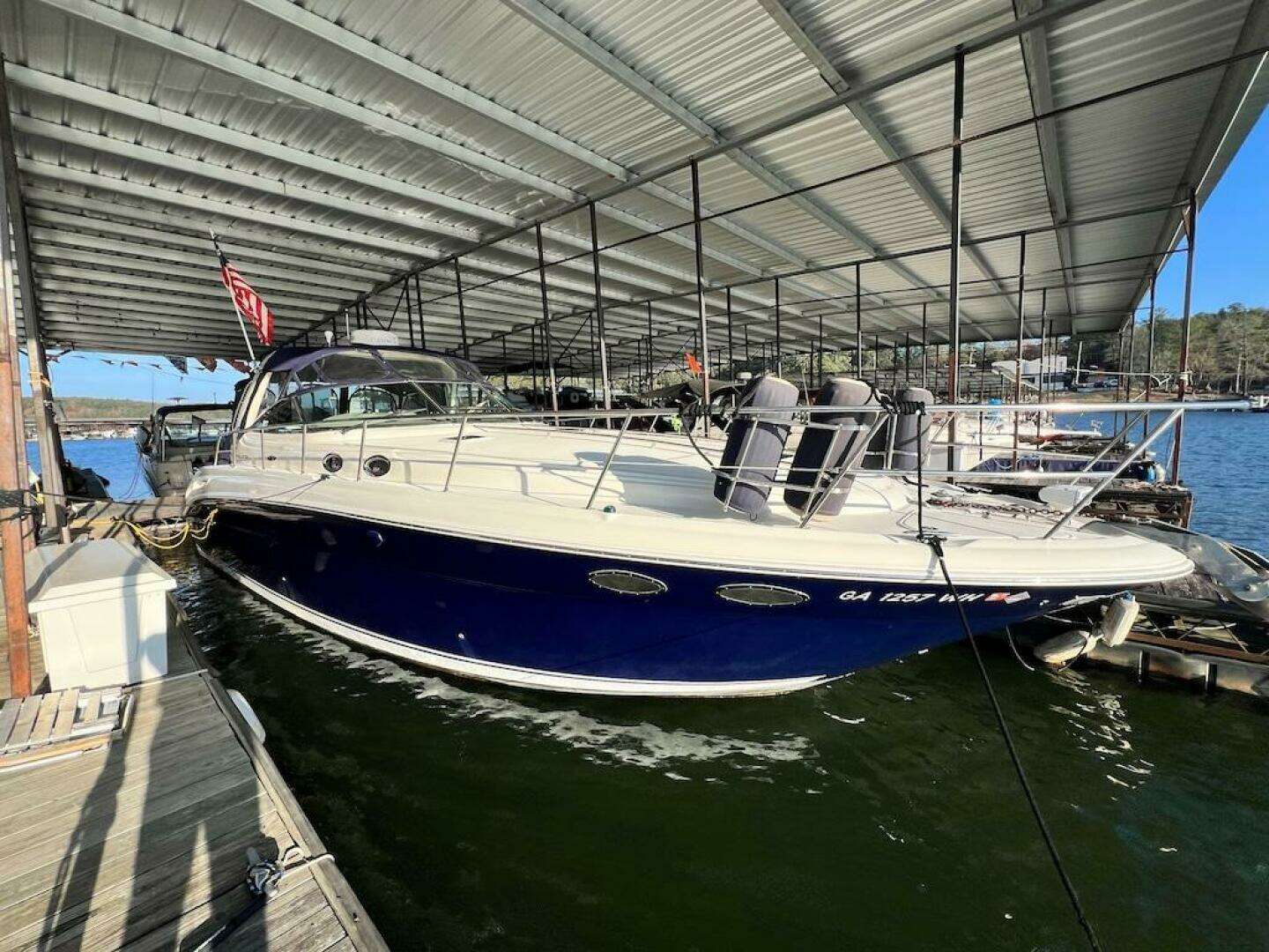 2004 Sea Ray 380 Sundancer - Image 28