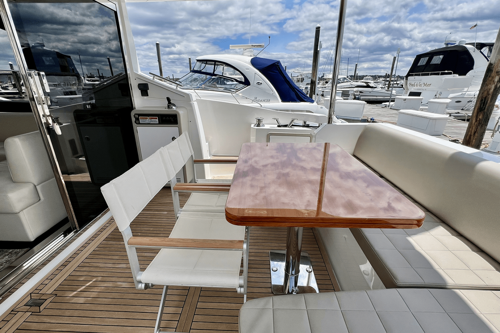 2019 Azimut 50 FLYBRIDGE - Image 16