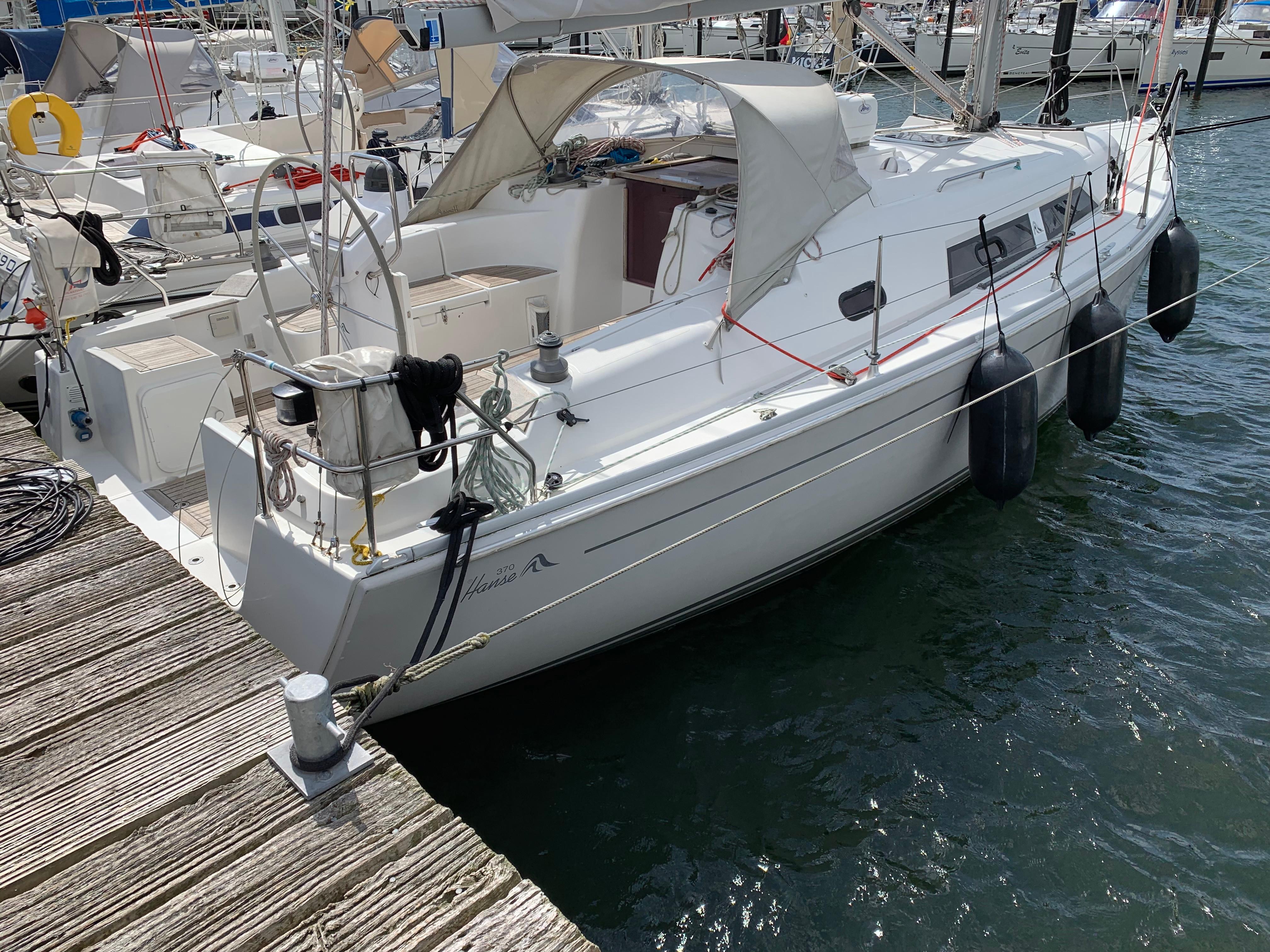 2009 Hanse 370