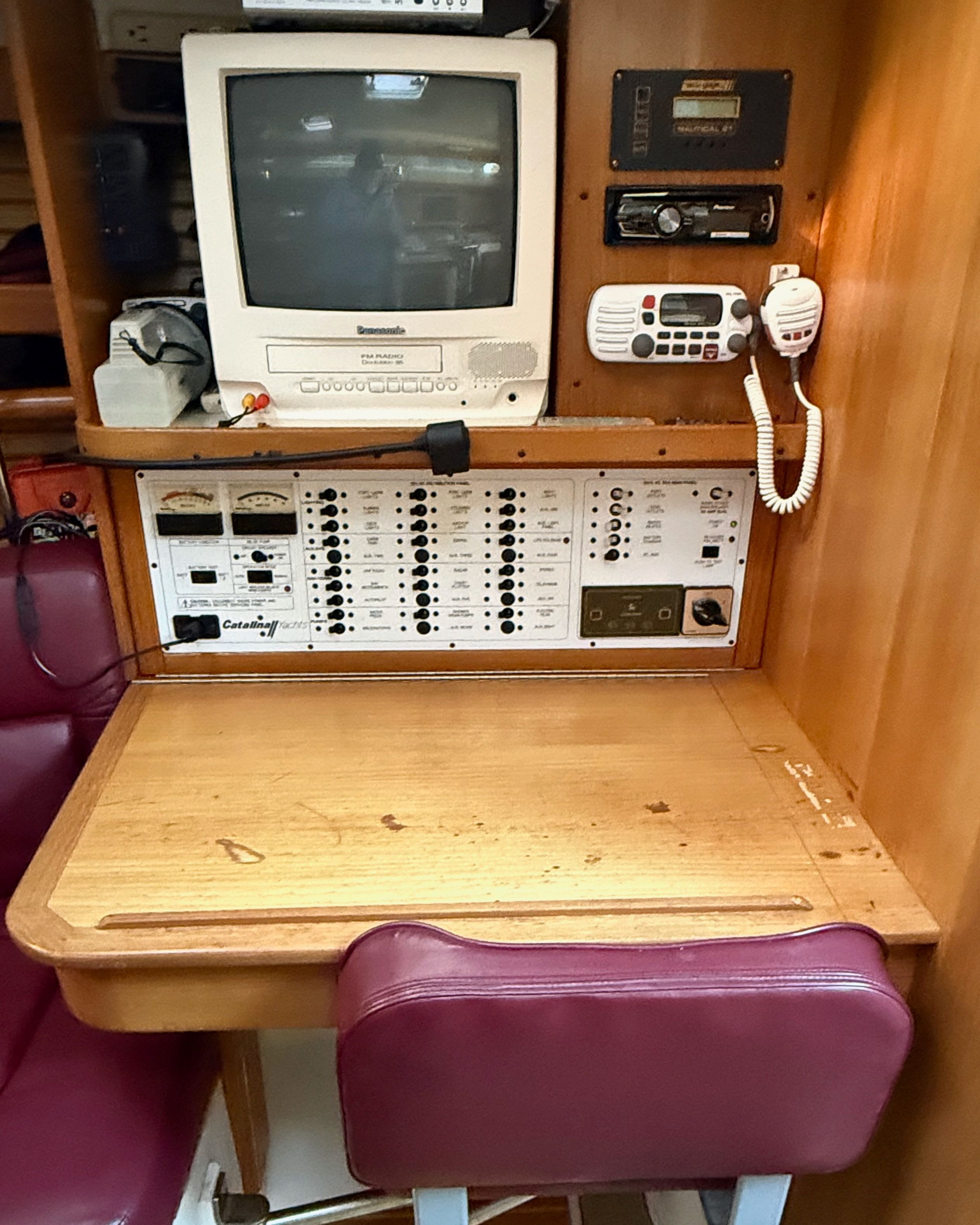 2001 Catalina 380 - 55