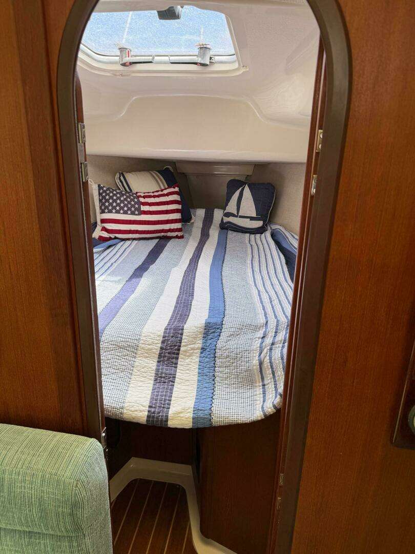 1995 Hunter 336 - Image 4