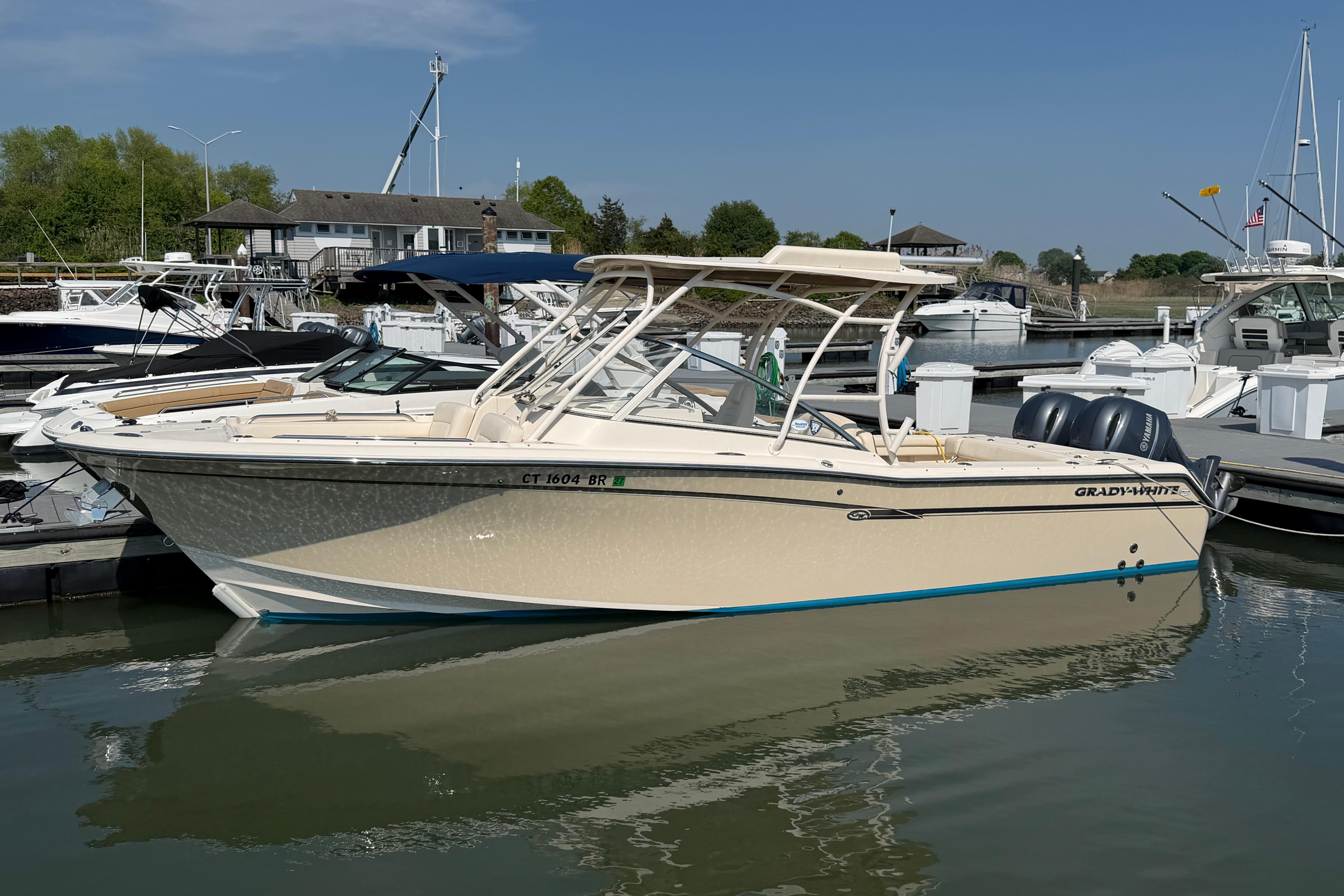 2018 Grady-White Freedom 275