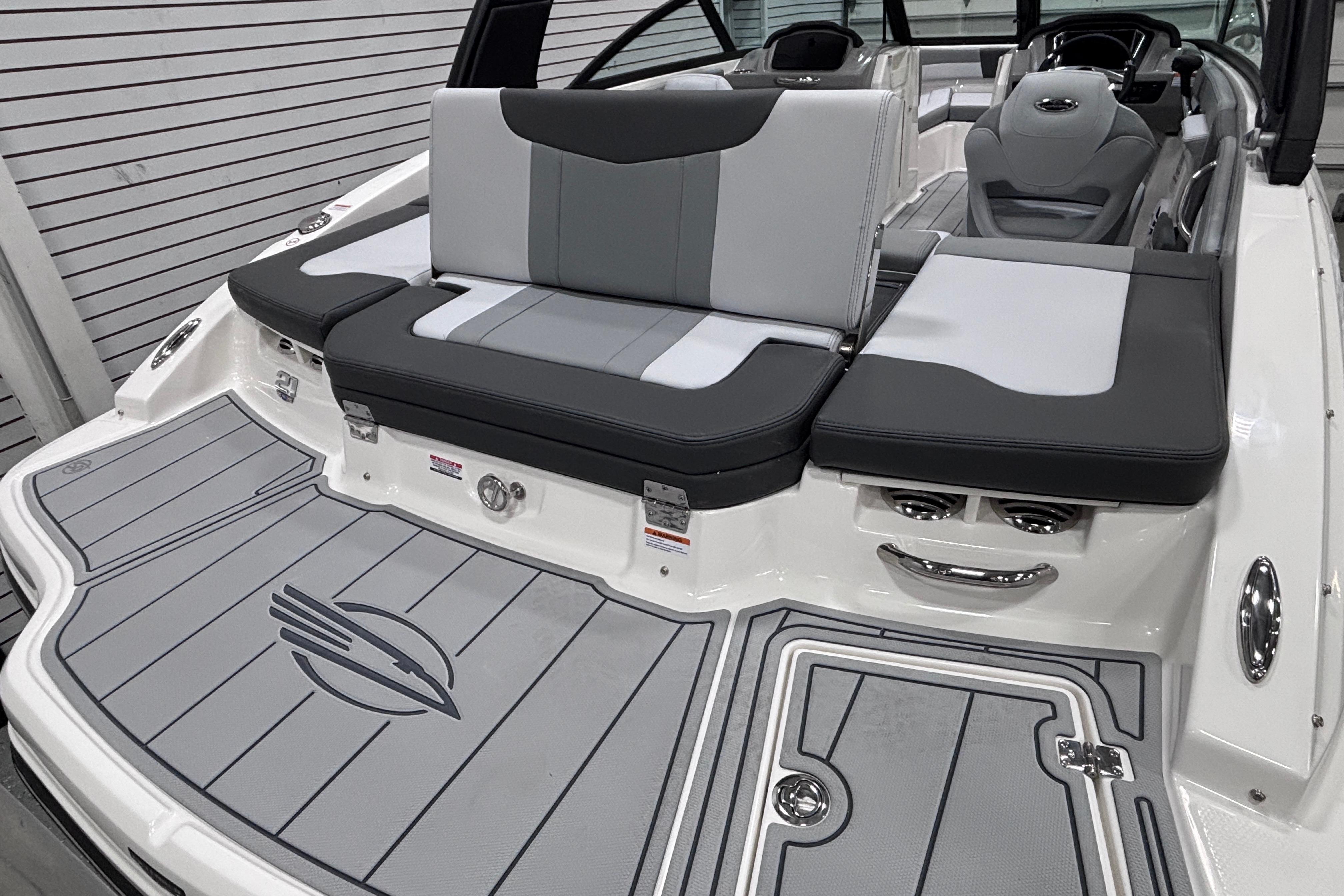 2026 Chaparral 21 SSi boat interior with sleek seating and modern design.