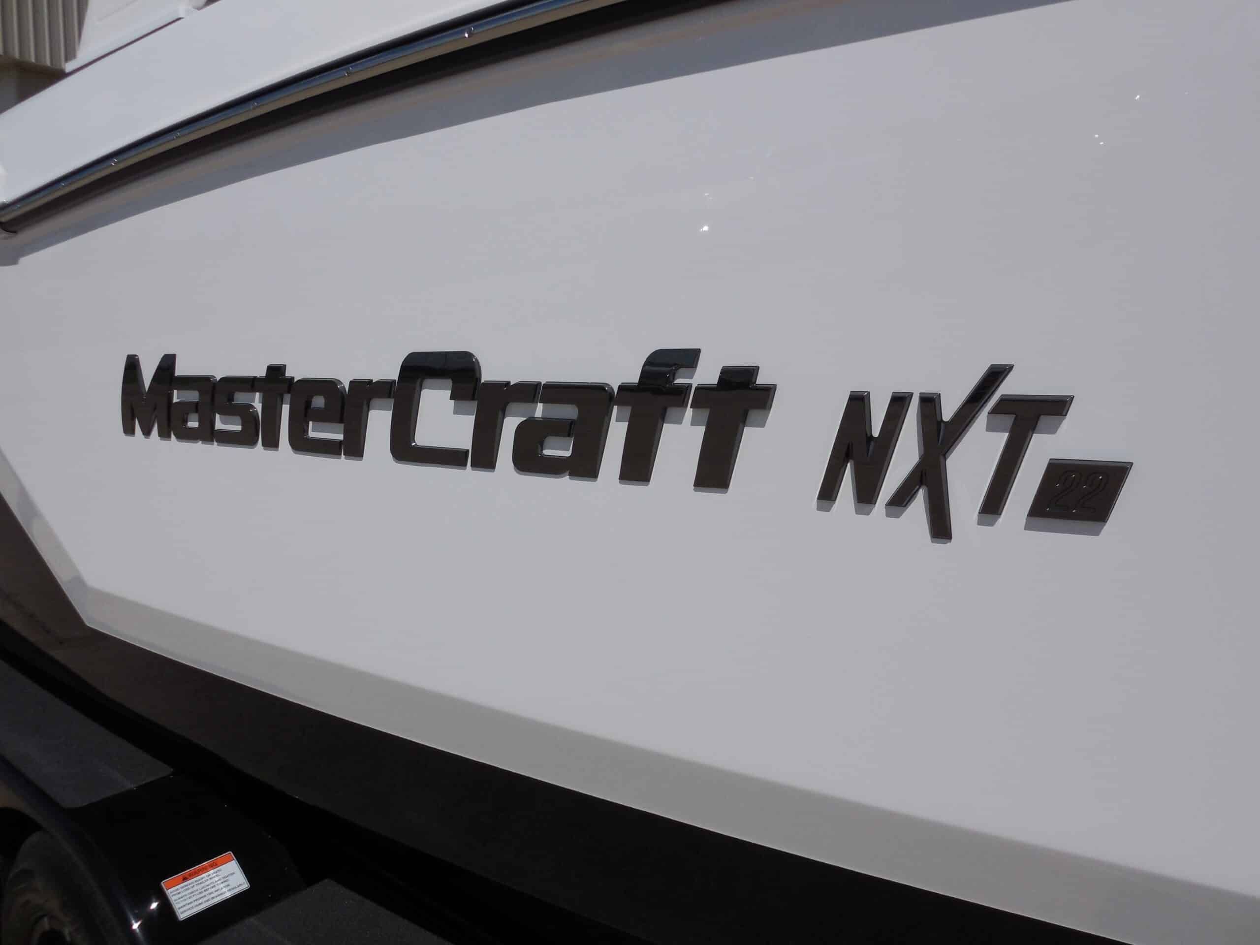 2026 MasterCraft NXT22 - 10