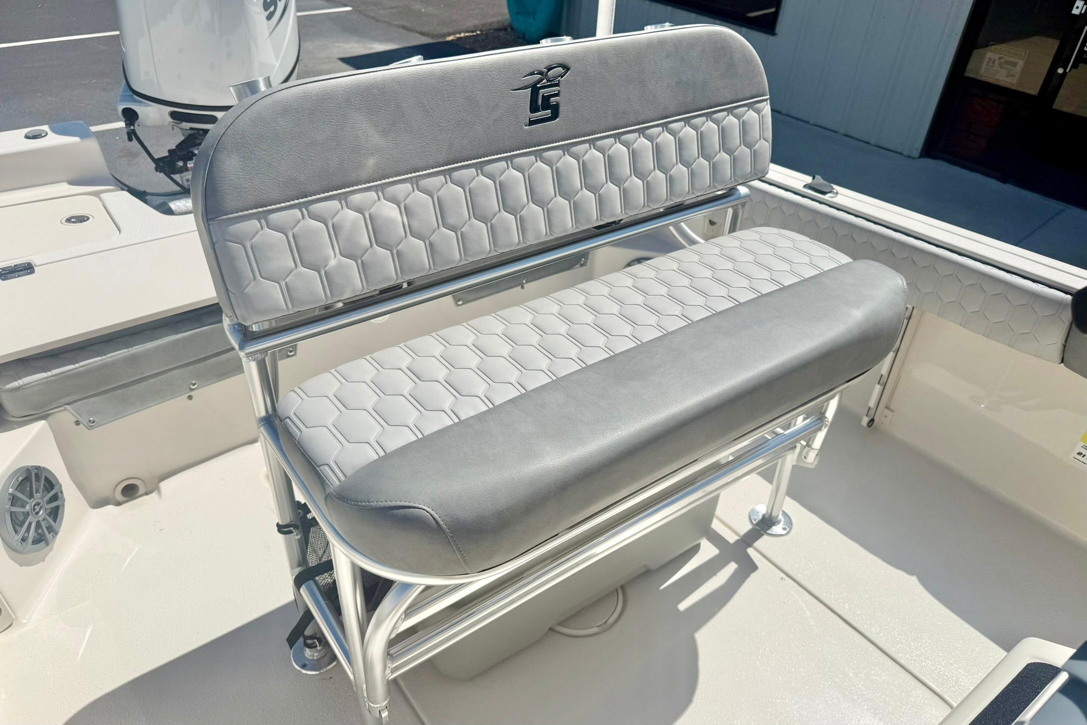 2026 Carolina Skiff 21 Ultra Elite boat seat with hexagonal pattern upholstery.