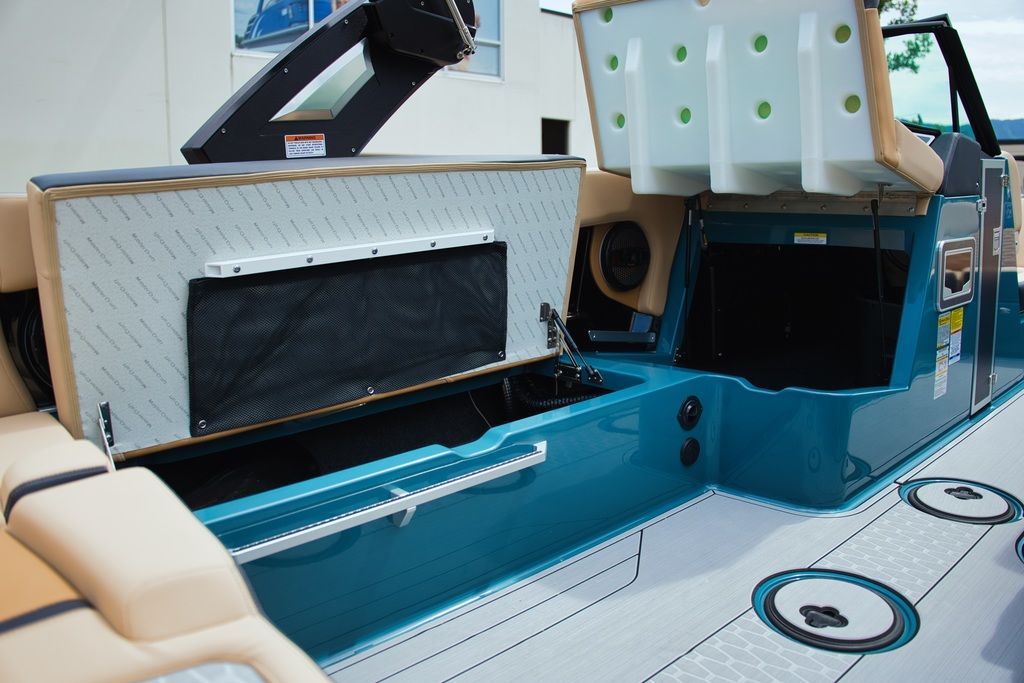 2025 MasterCraft X22 - 21