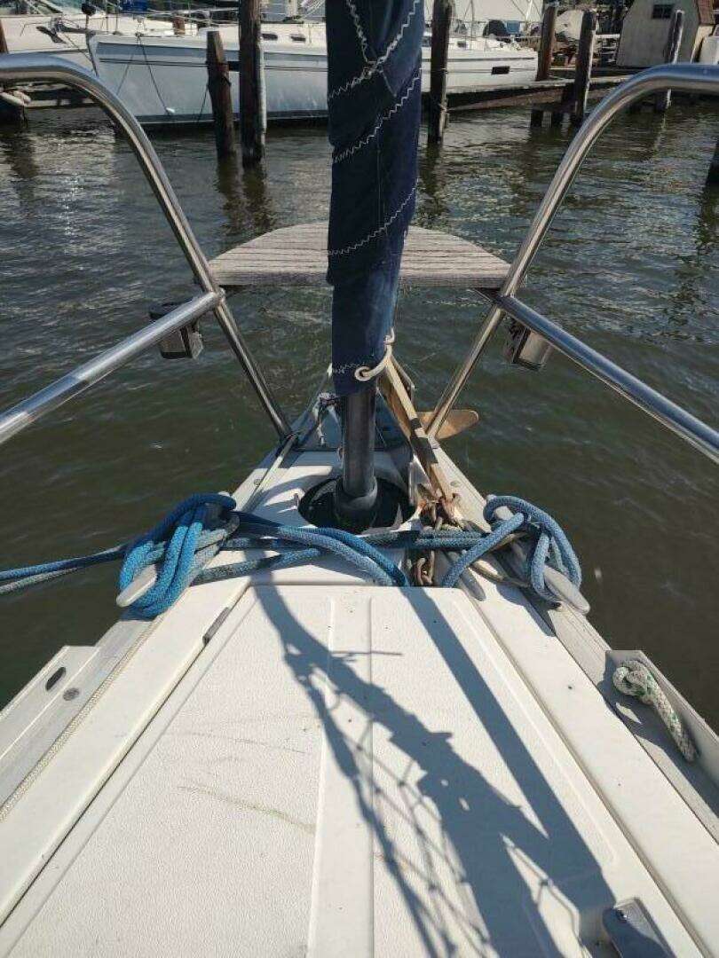 1987 Hunter 37 Legend - Image 21