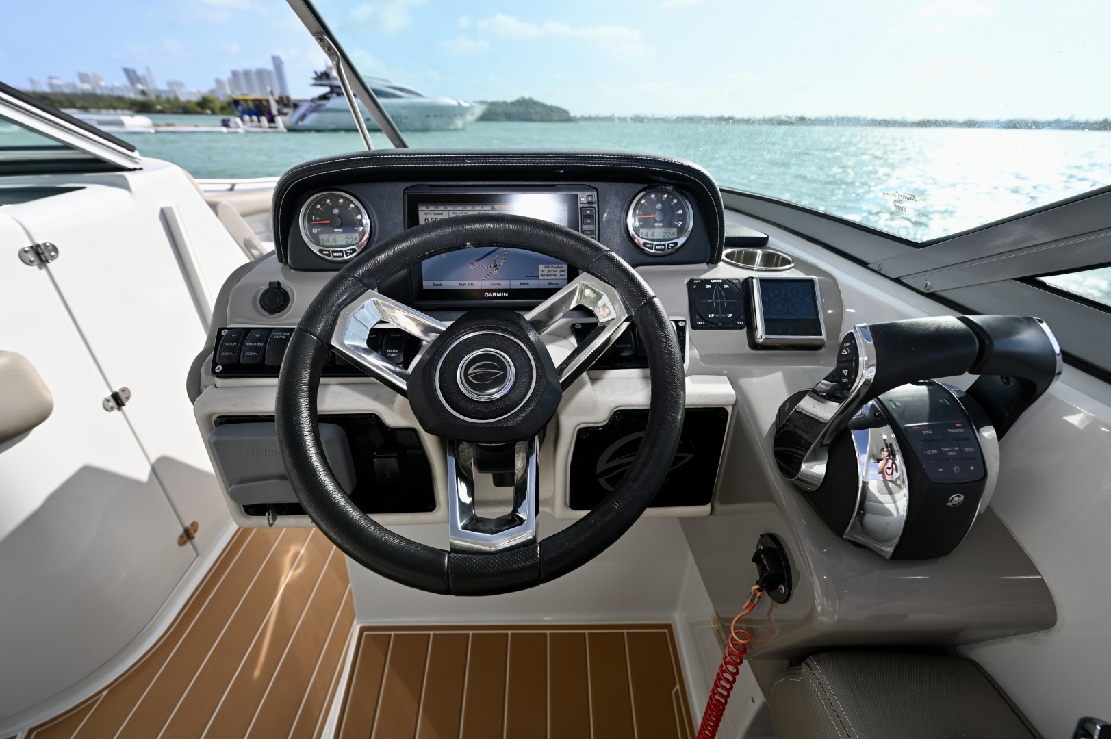 2020 Crownline Eclipse E 305 XS - Image 15