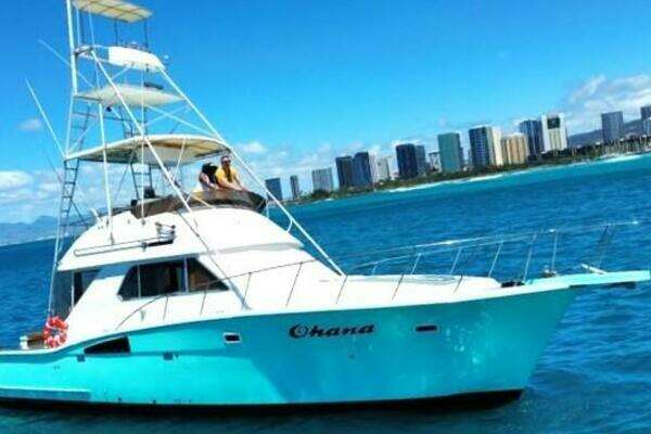 1986 Chris-Craft 422 COMMANDER