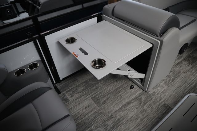 2026 Bentley Pontoons Legacy 223 Swingback Triple Tube Pkg - 12