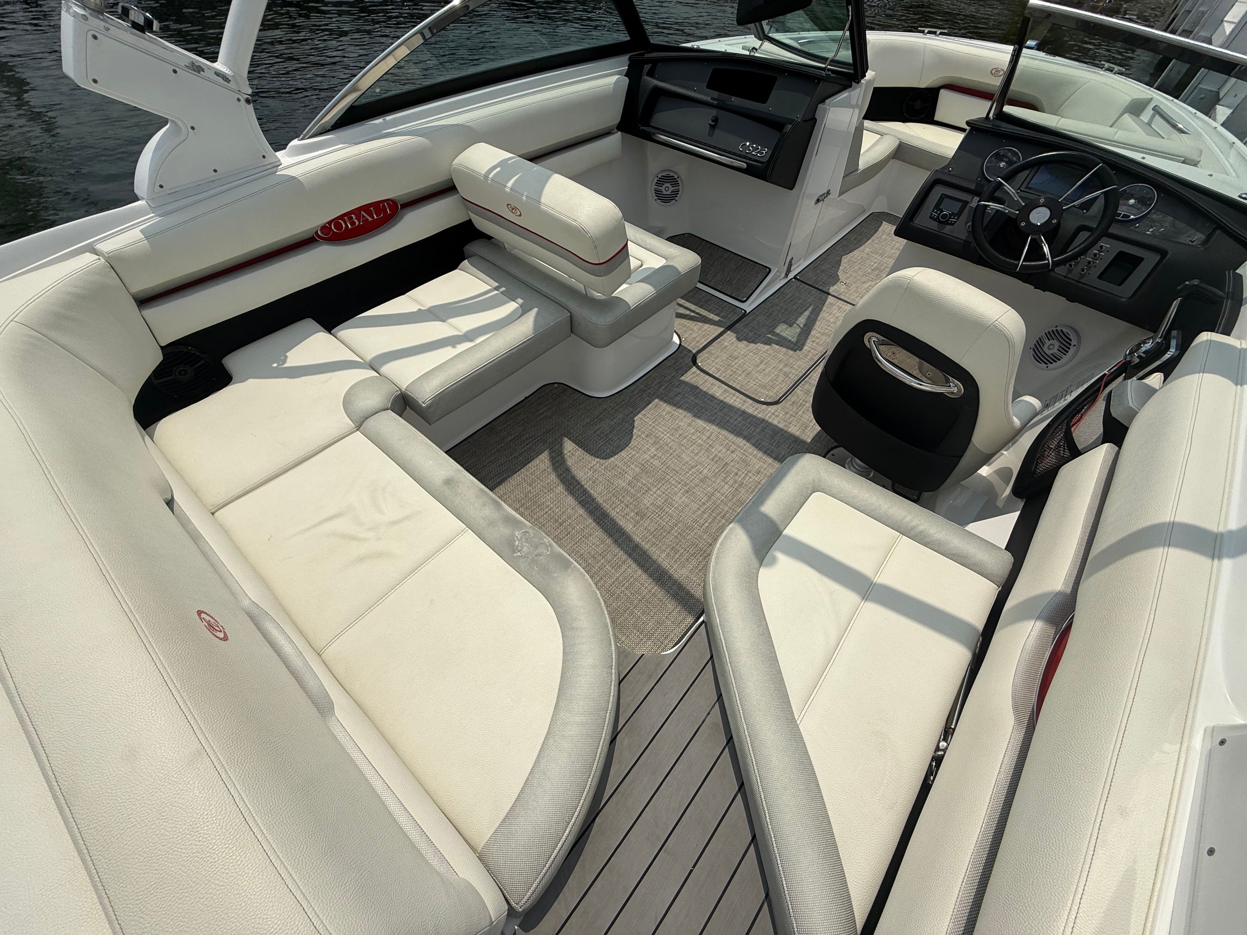 2018 Cobalt CS23 - 12