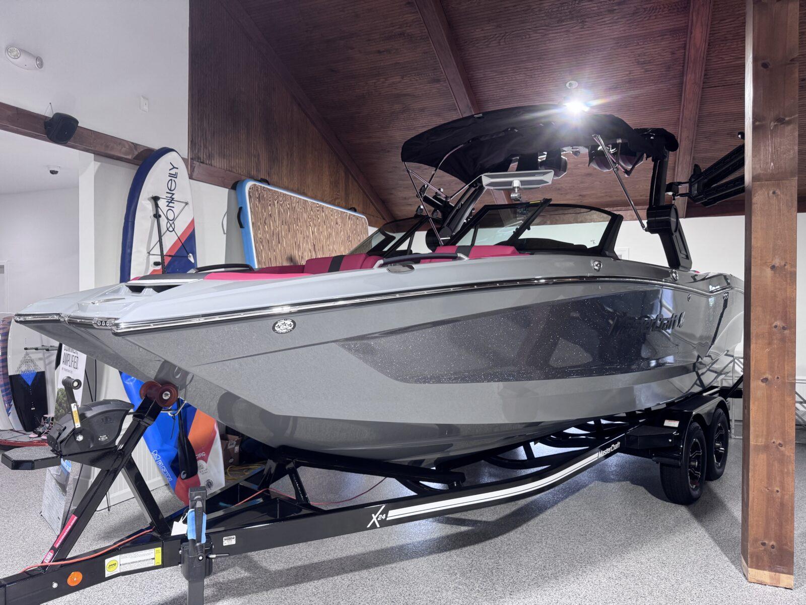 2025 MasterCraft X24