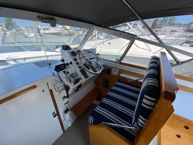 1977 Bertram 28 Moppie - 3