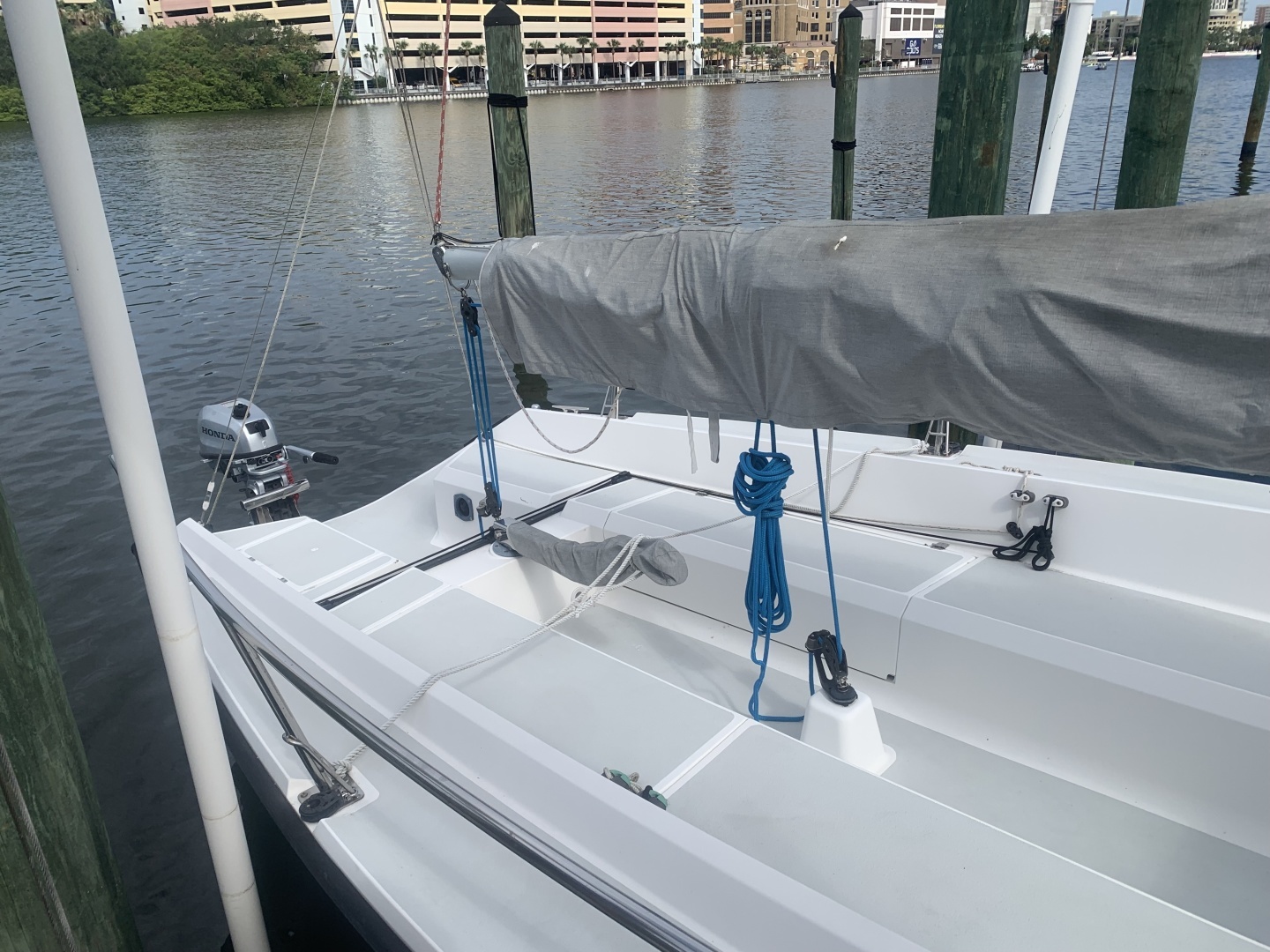 2018 Colgate — - Image 10