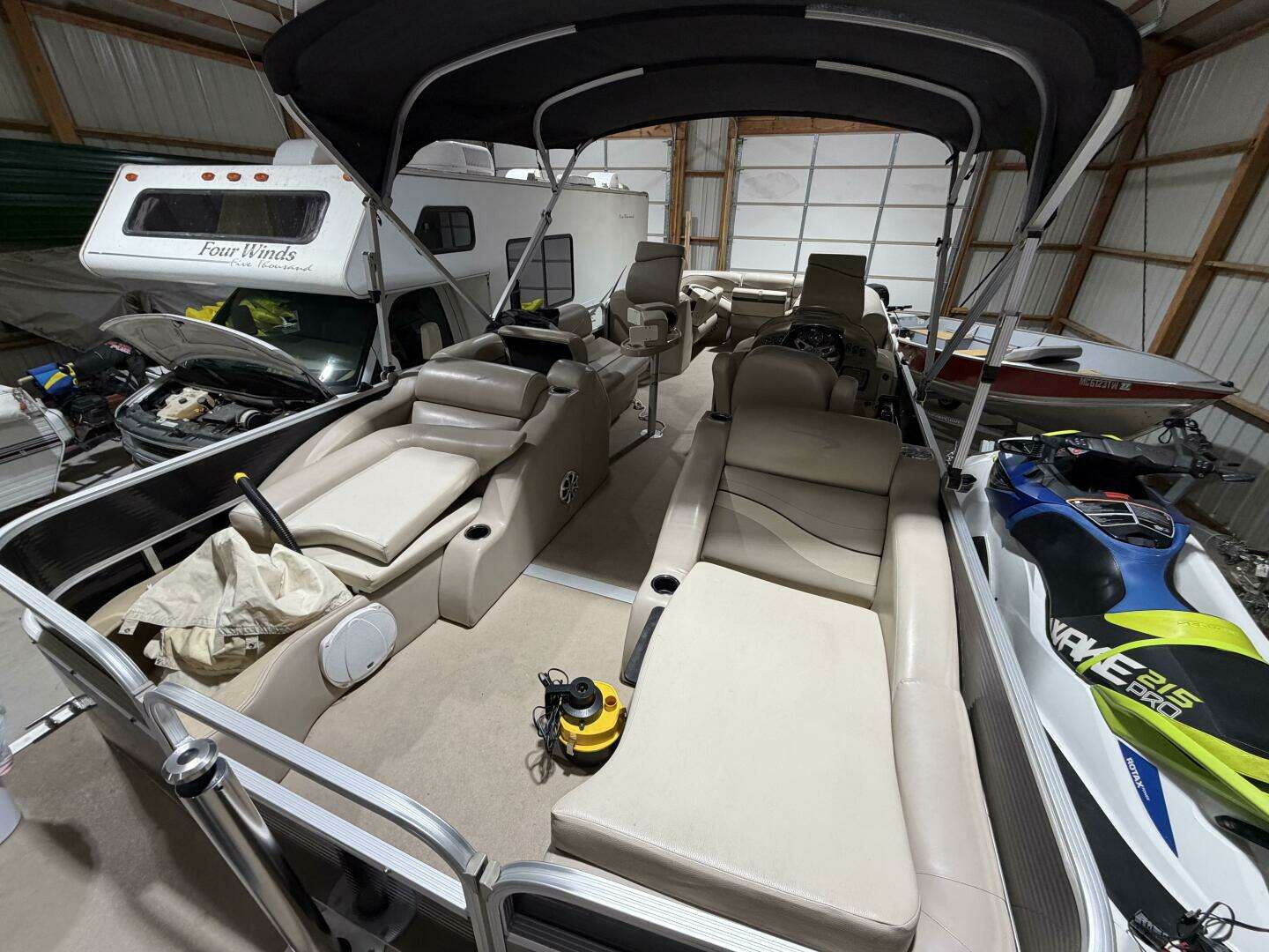 2011 Bennington 2554 GCW - Image 3