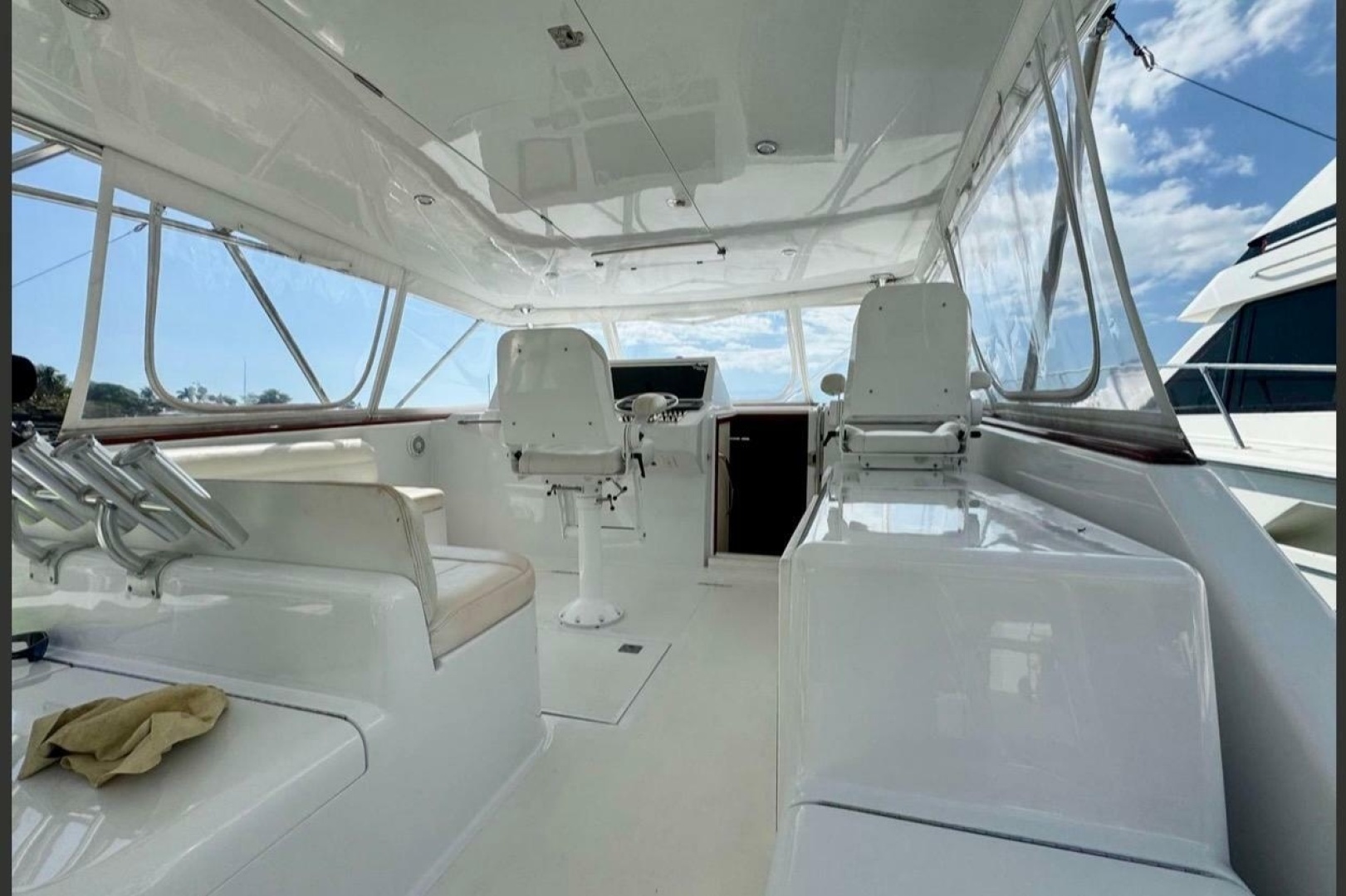 2004 Cabo — - Image 14